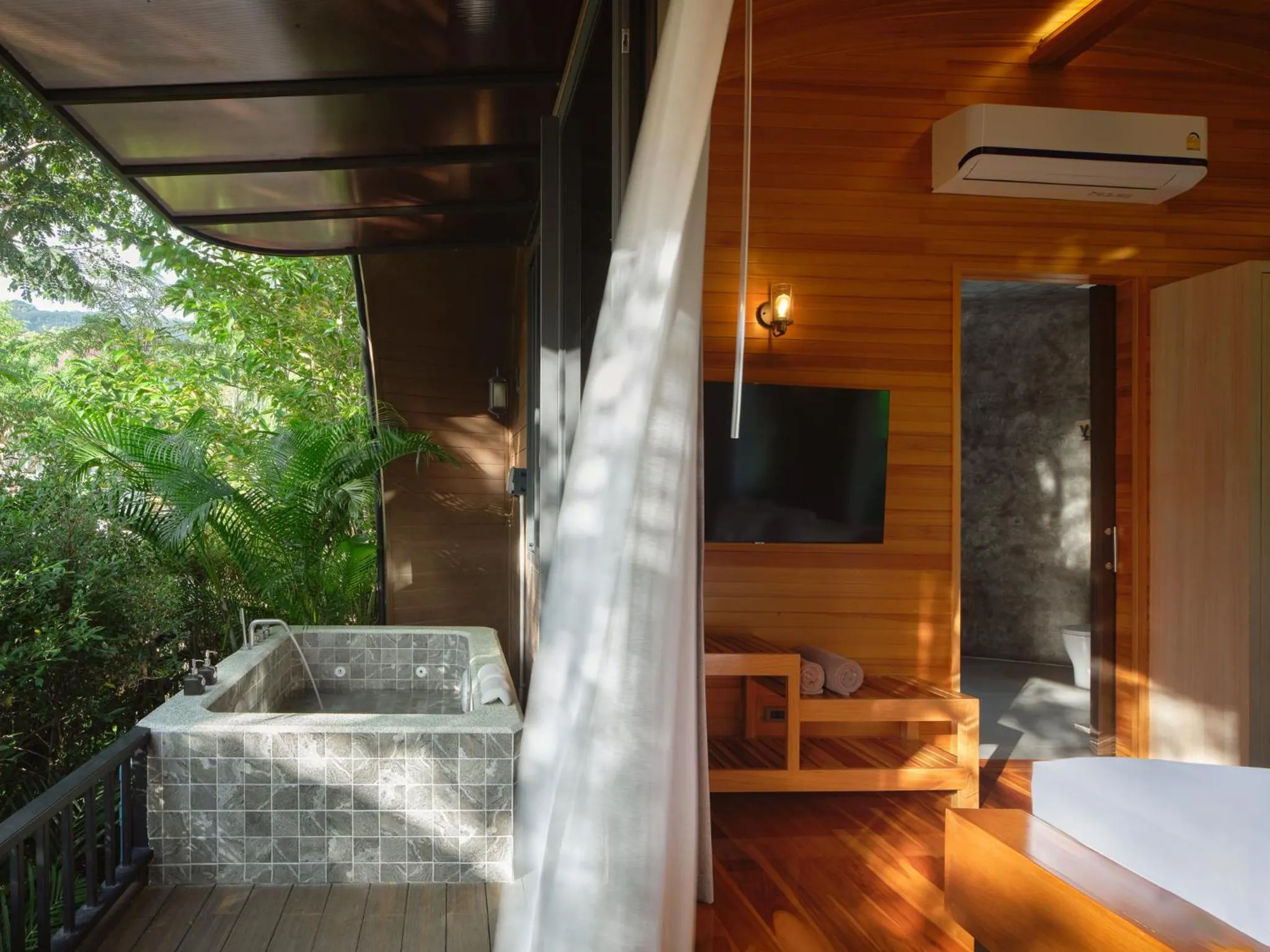 The Hidden Village, Khao Yai