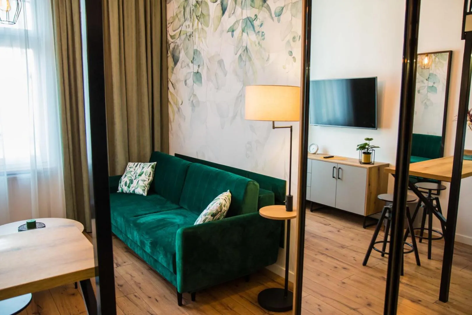 TV and multimedia in Piernikowe by Rentoom