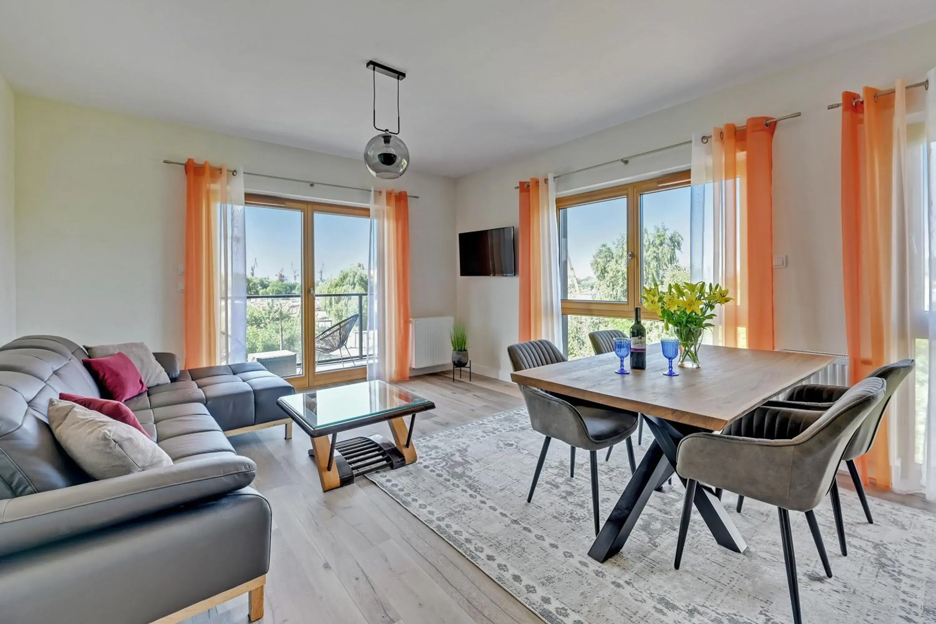 Apartment with Balcony - Sienna Grobla 6D Street in Nadmotławie Sauna & Gym by Blue Mandarin Apartment with Balcony - Sienna Grobla 6D Street in Nadmotławie Sauna & Gym by Blue Mandarin