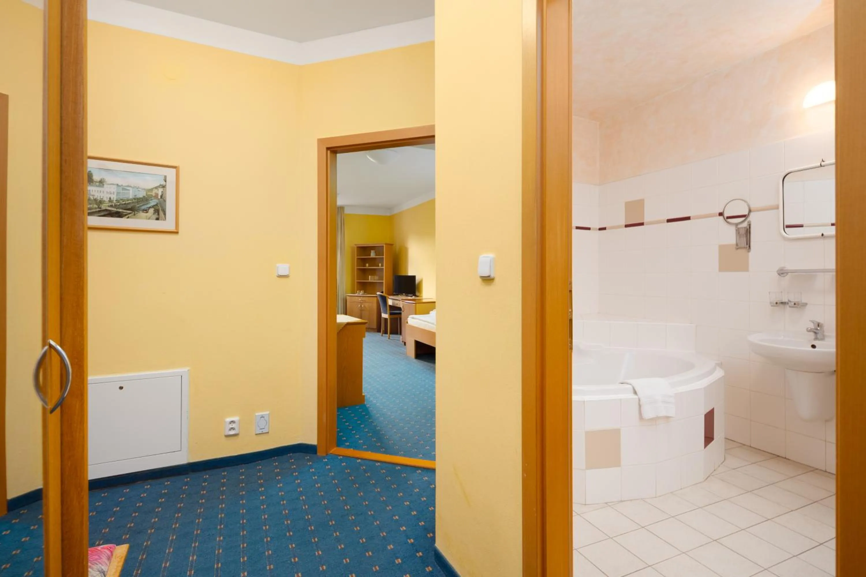 Area and facilities in Wellness Hotel Jean De Carro