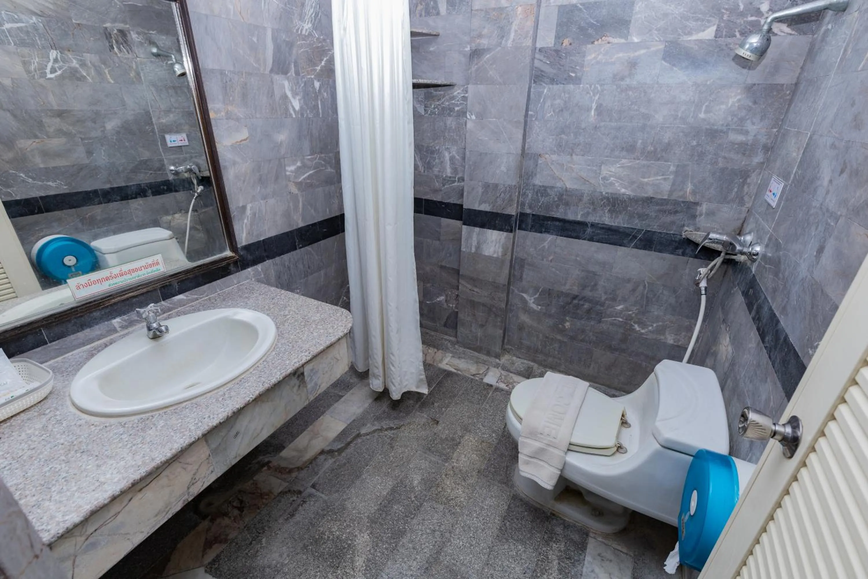 Bathroom in Mix Hotel