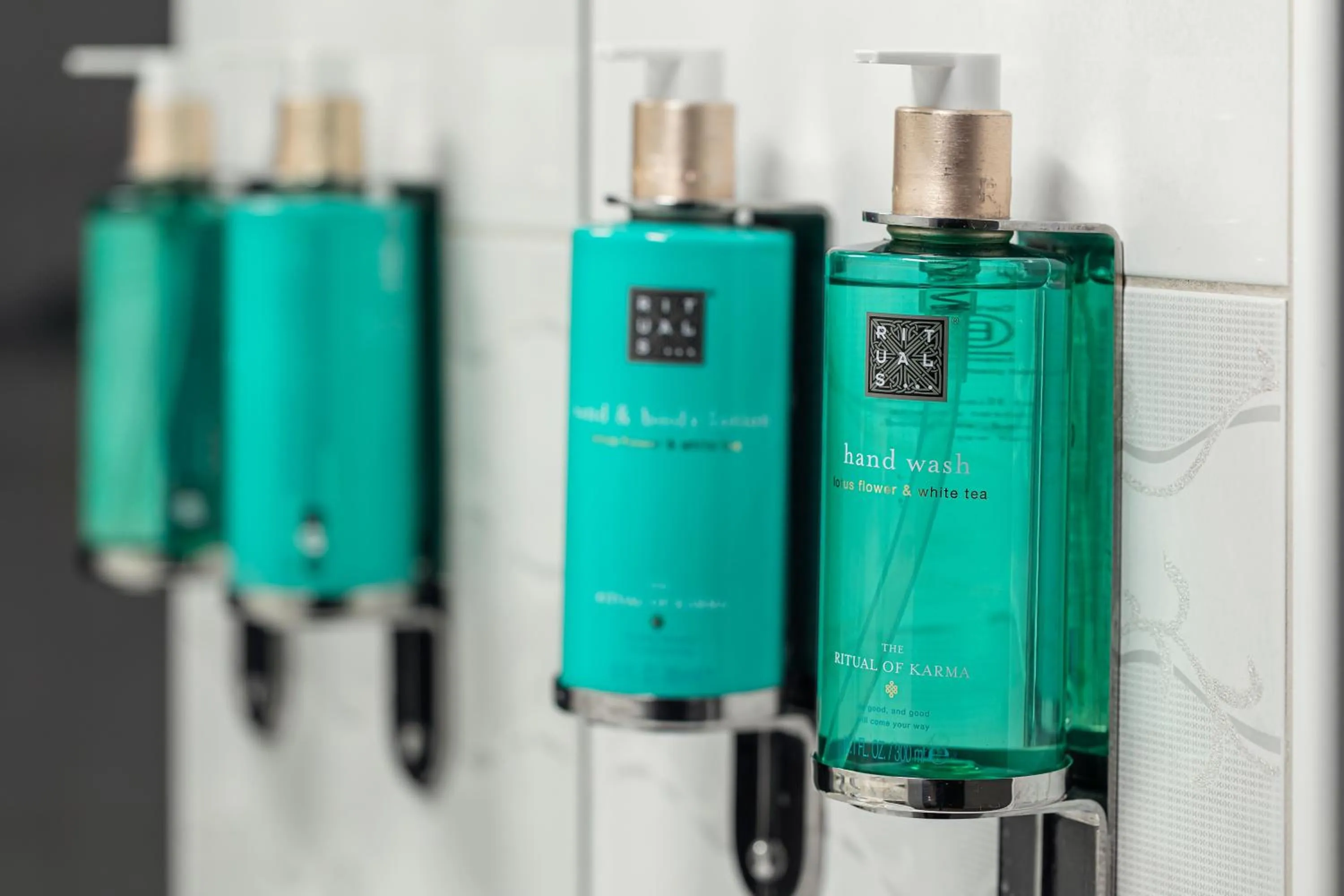 Bathroom in Astoria Hotel