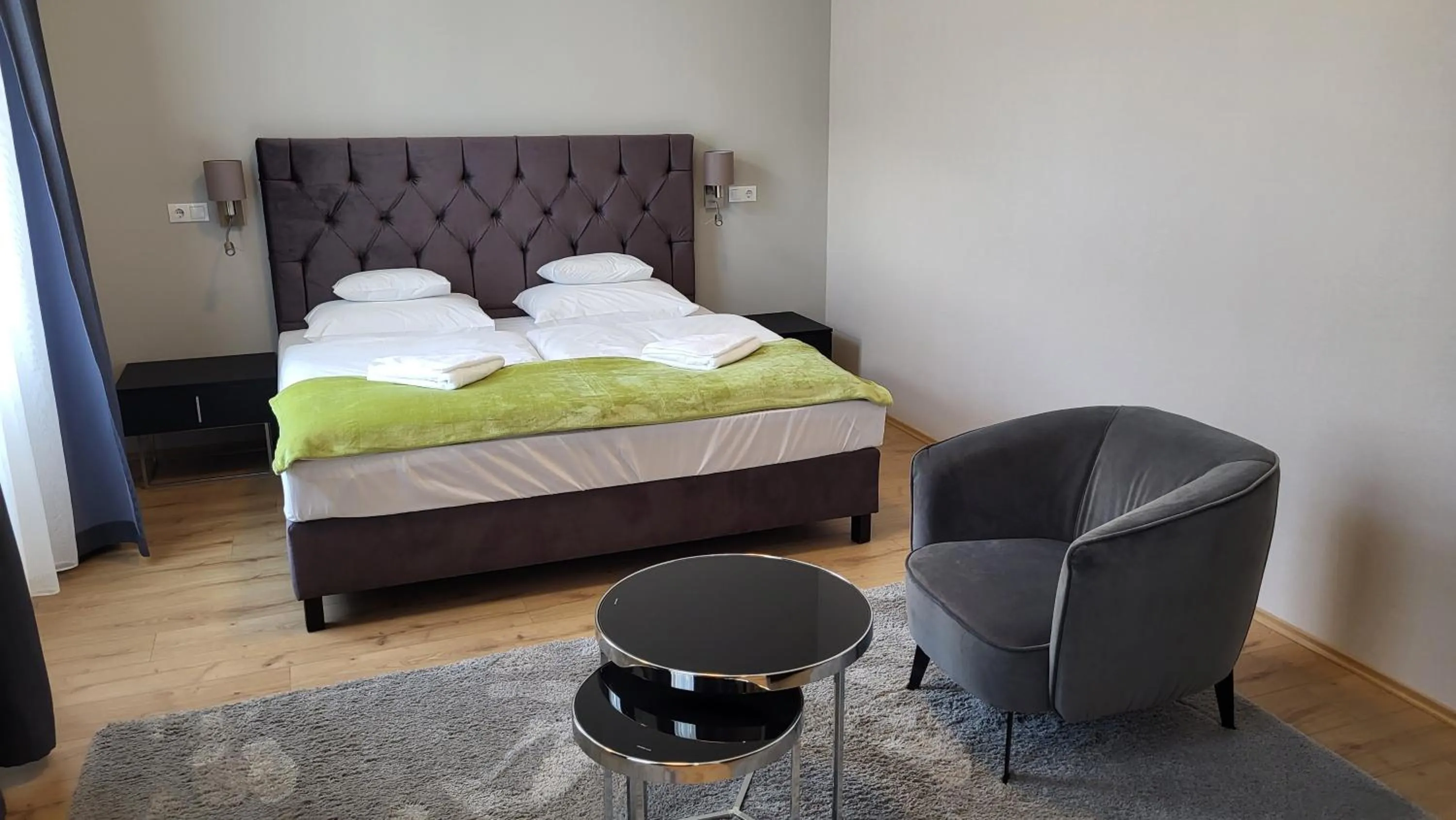 Photo of the whole room, Bed in D50 Hotel