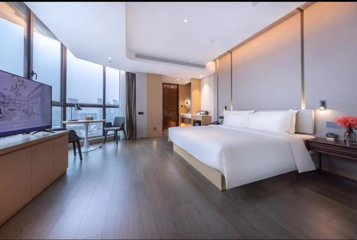 TV and multimedia, Bed in Atour Hotel Ningbo Fenghua Huizheng Street