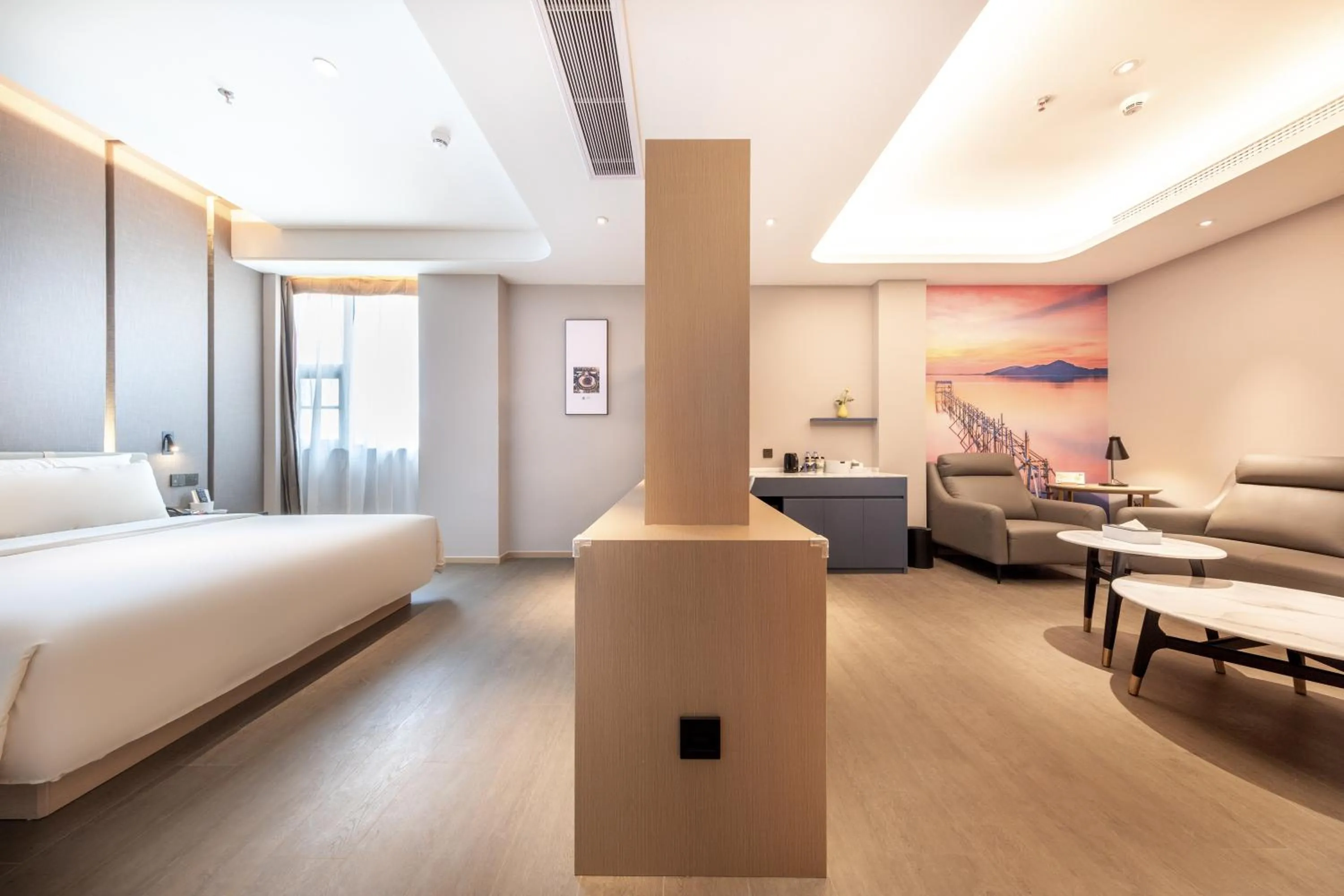 Bed in Atour Hotel Shenzhen Huaqiang North