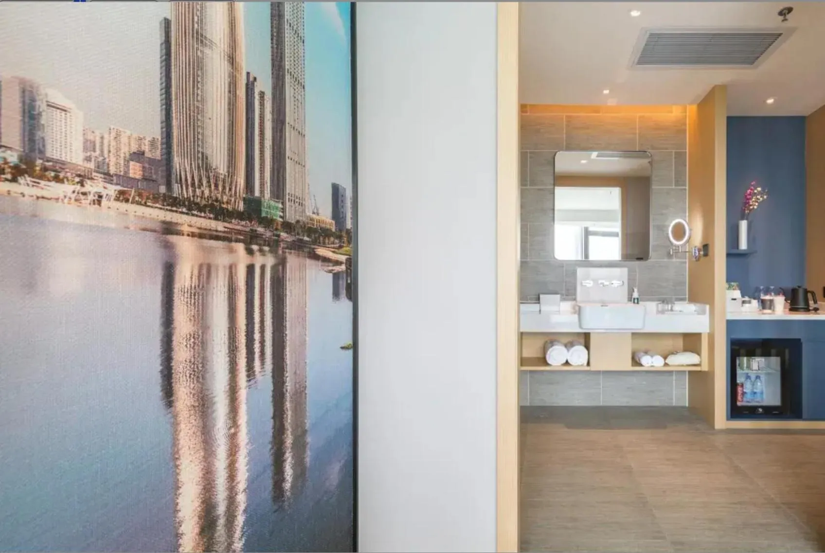 Property building in Atour S Shenzhen Nanshan