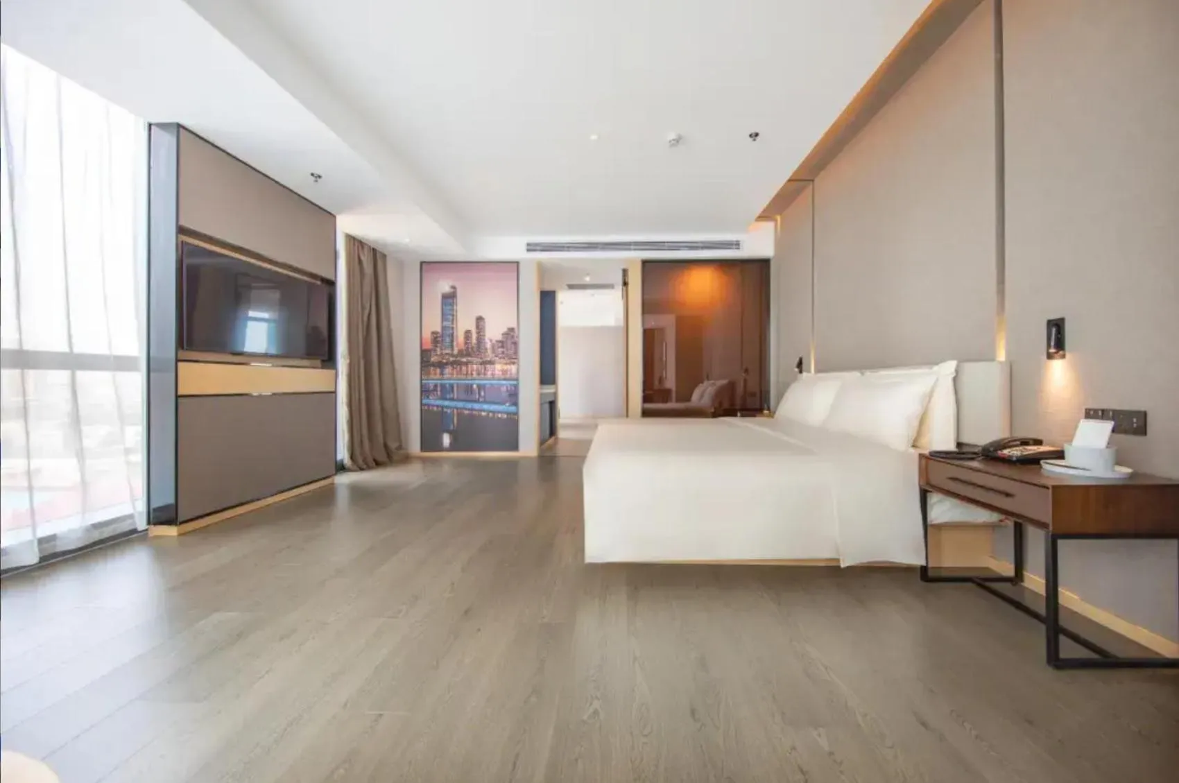 Property building in Atour S Shenzhen Nanshan