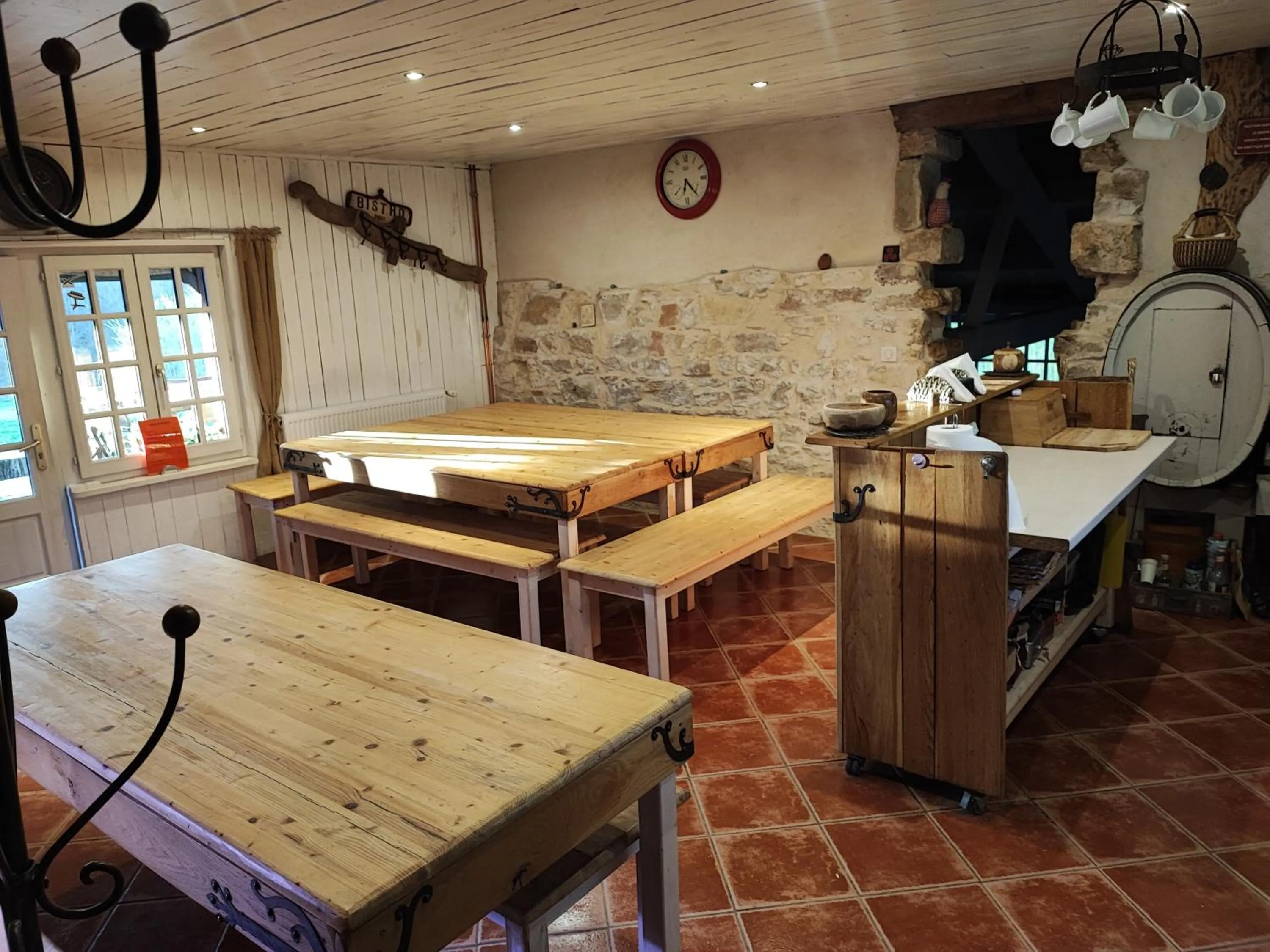 Dining area in LE DOMAINE DU SENS