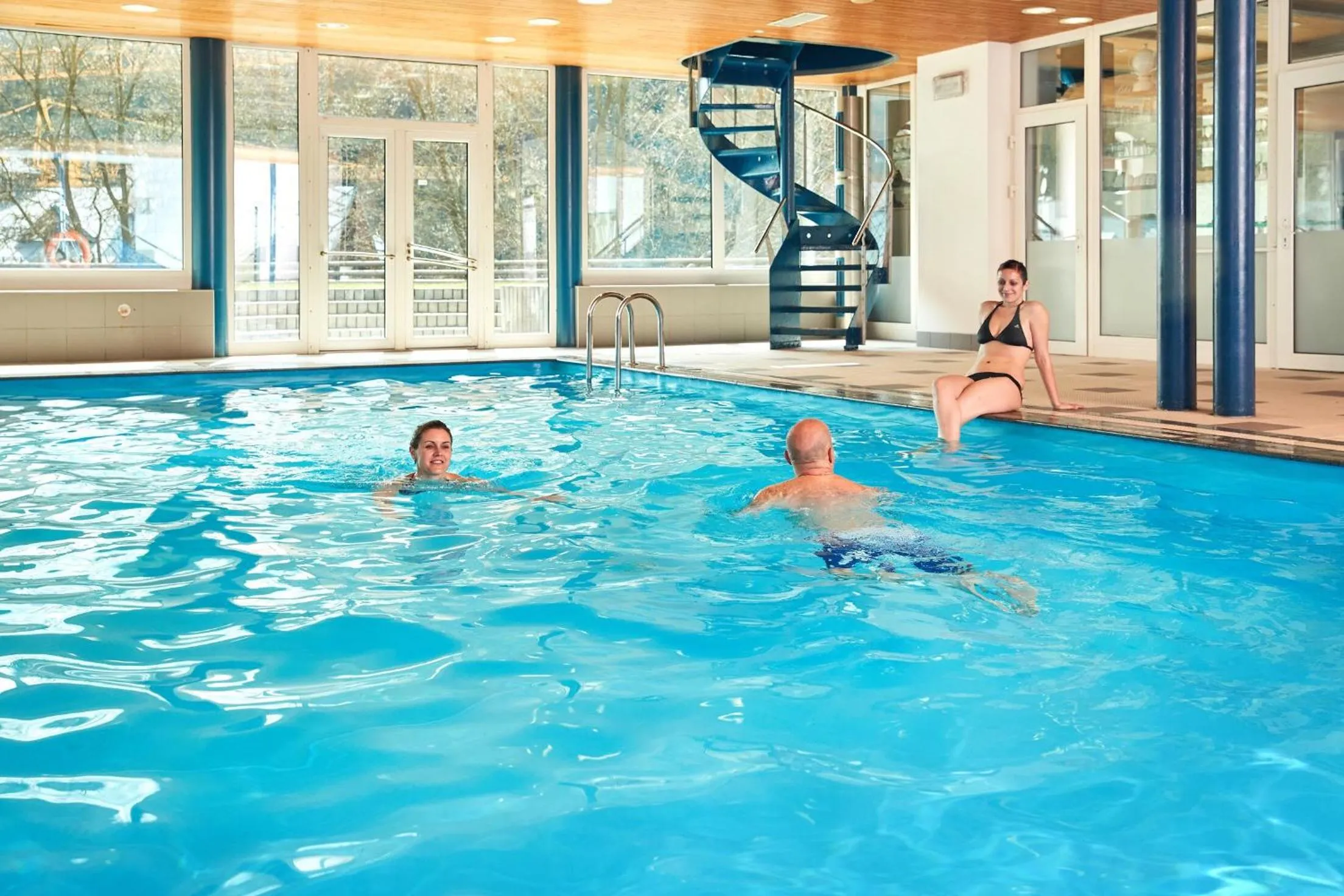 Swimming pool in Hotel Horizont