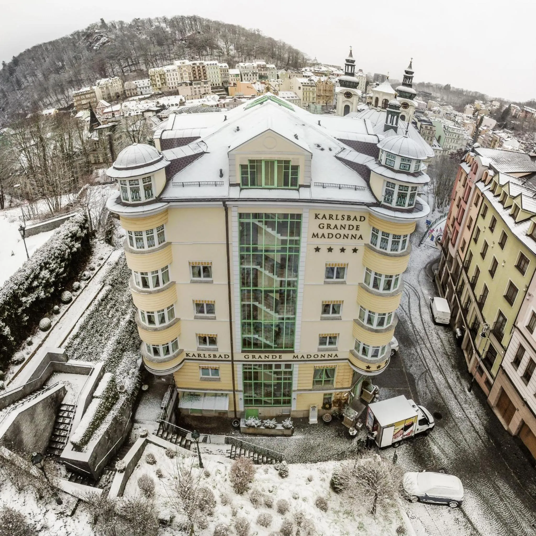 Property building in Karlsbad Grande Madonna