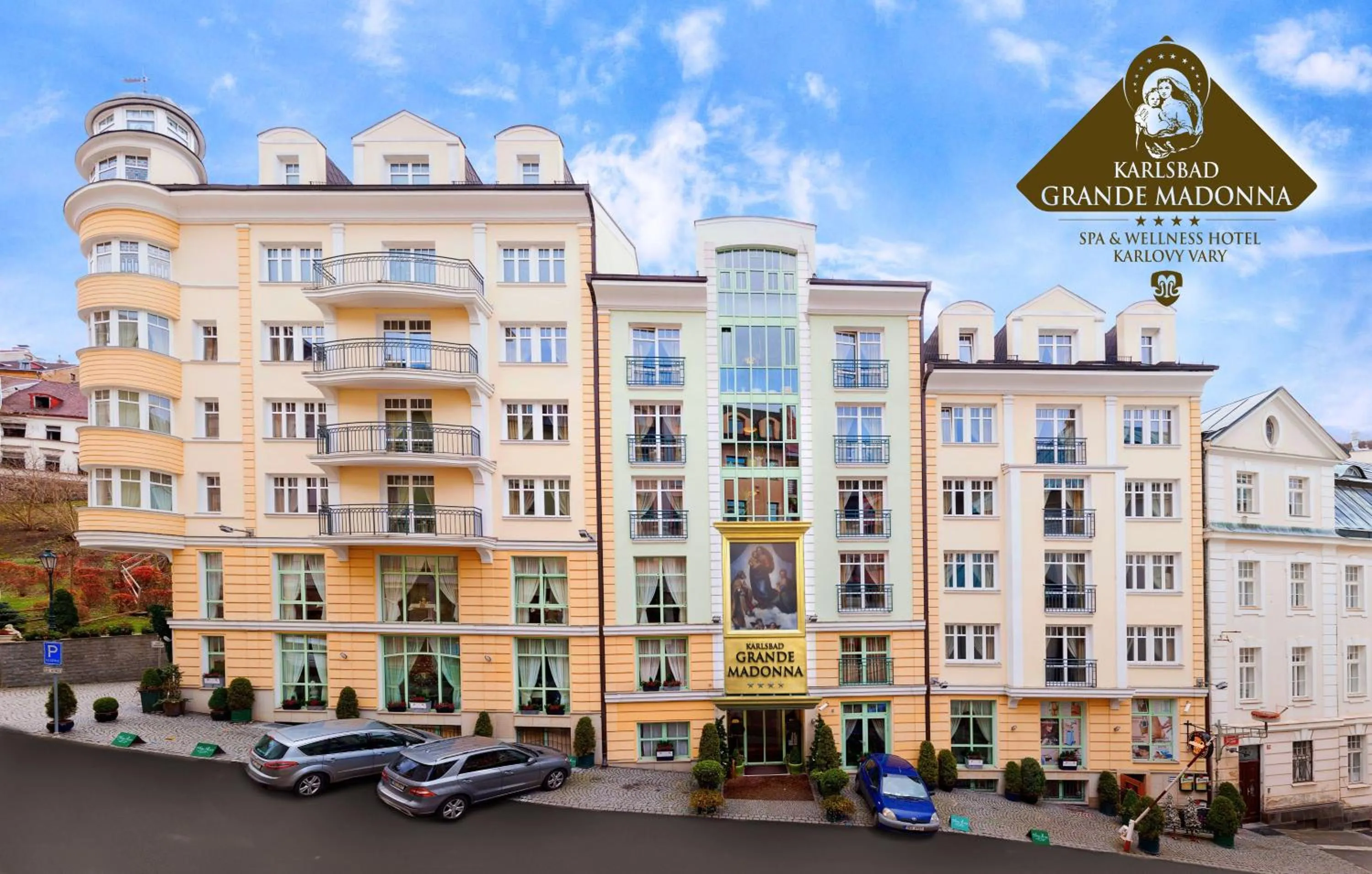 Property building in Karlsbad Grande Madonna