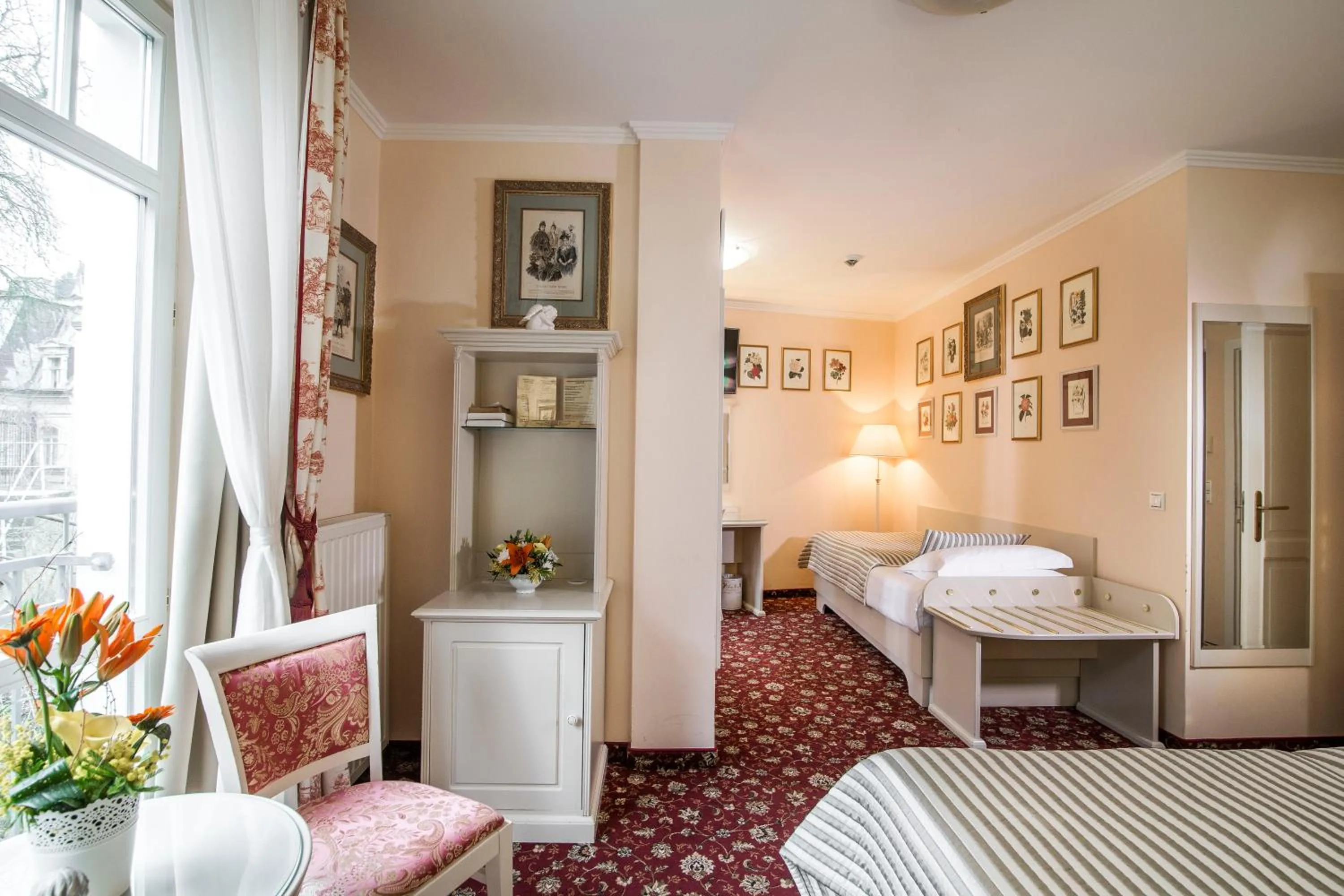 Bed in Karlsbad Grande Madonna