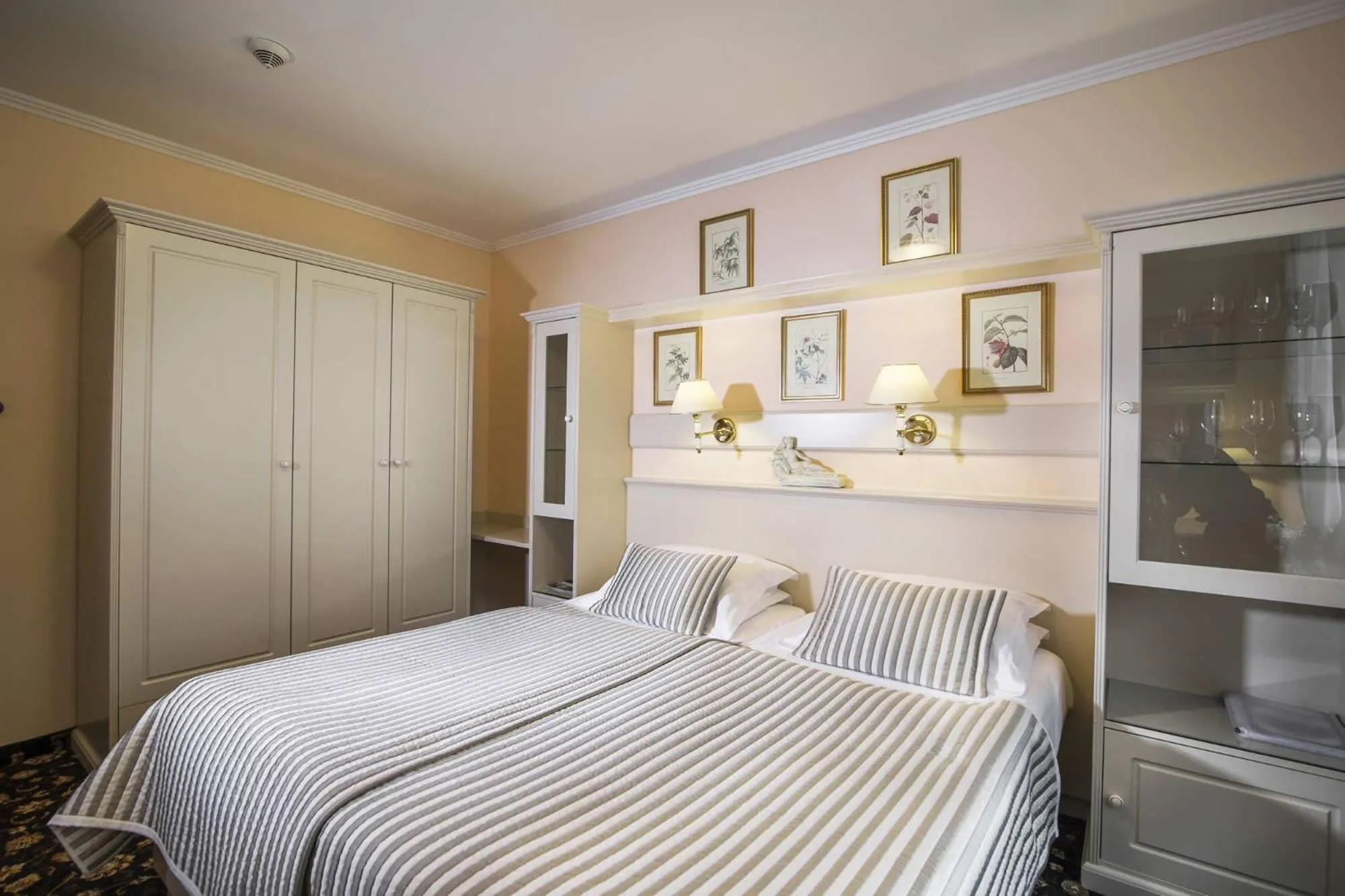 Bed in Karlsbad Grande Madonna