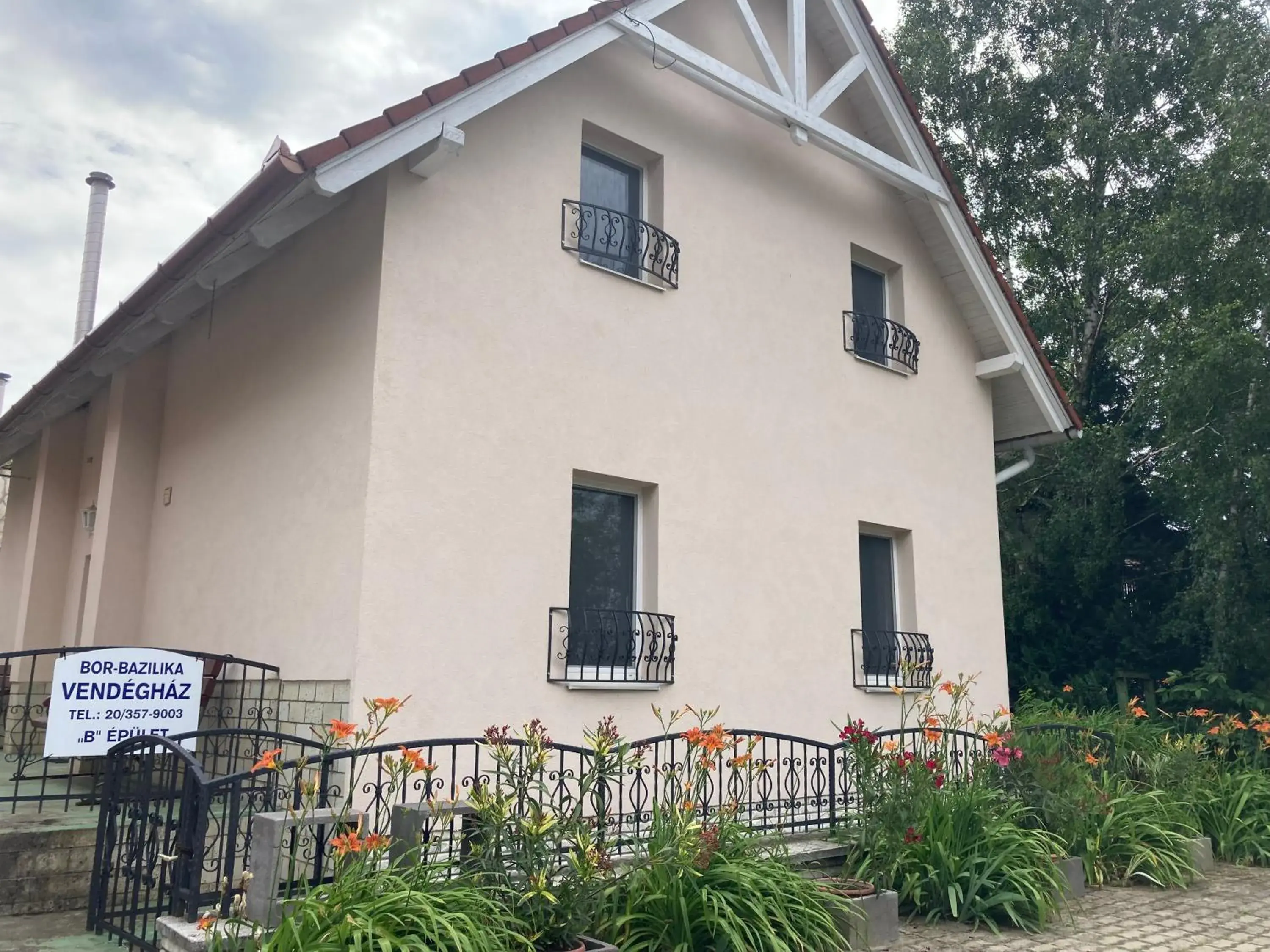 Twin Room - single occupancy in Bor-Bazilika-Vendégház Twin Room - single occupancy in Bor-Bazilika-Vendégház