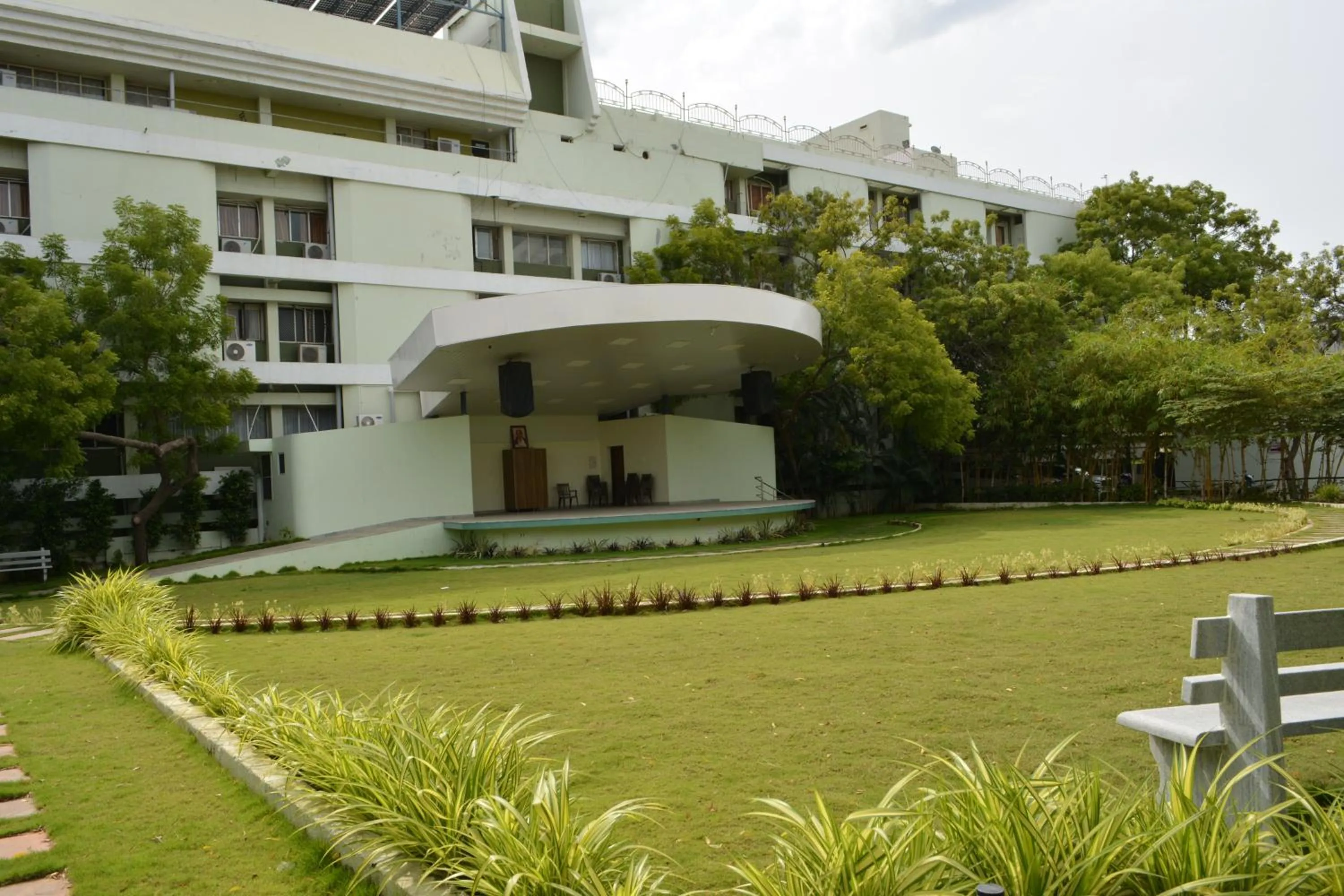 Garden view in Hotel Geetha International