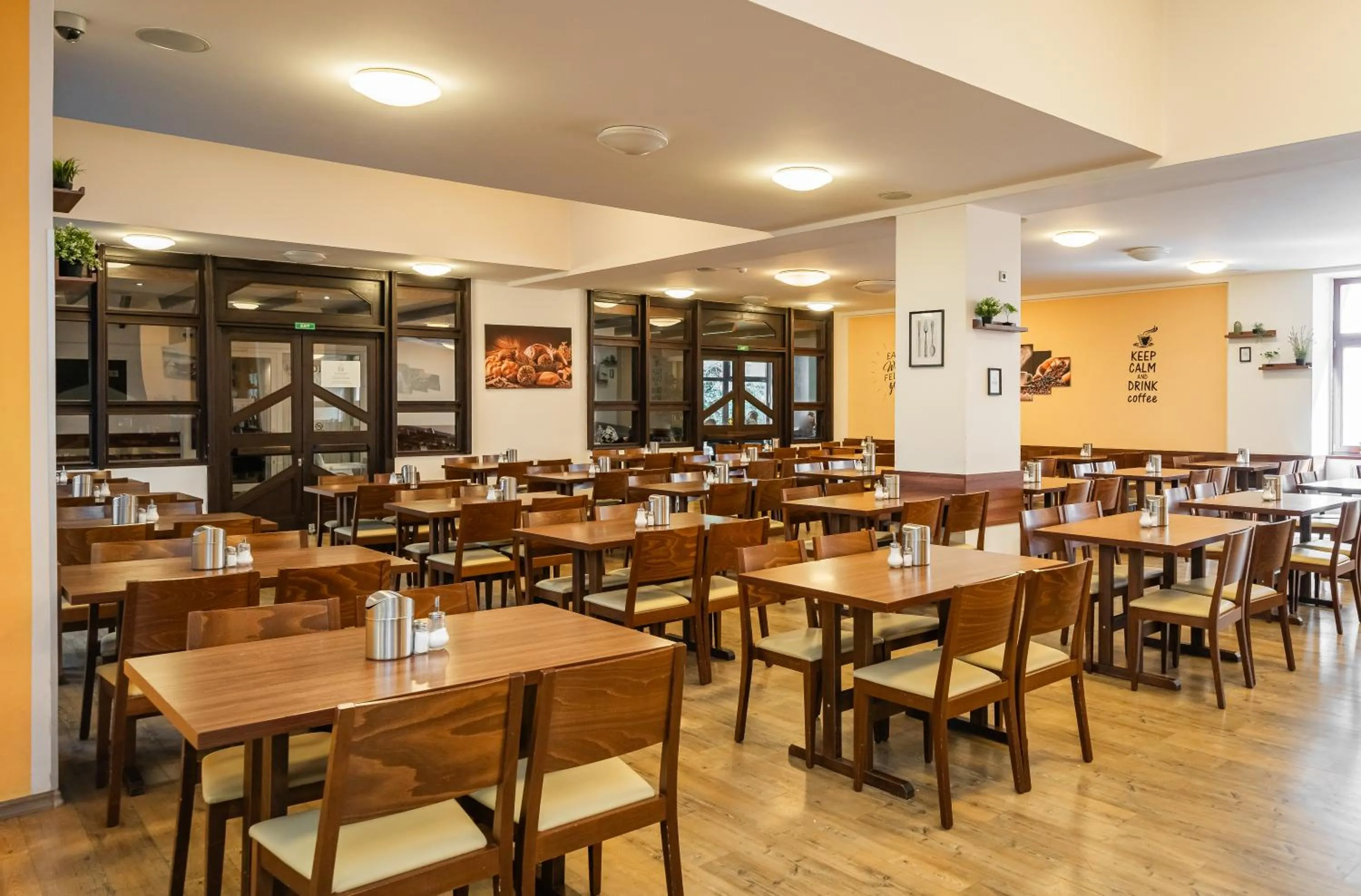 Breakfast in Hotel Globus