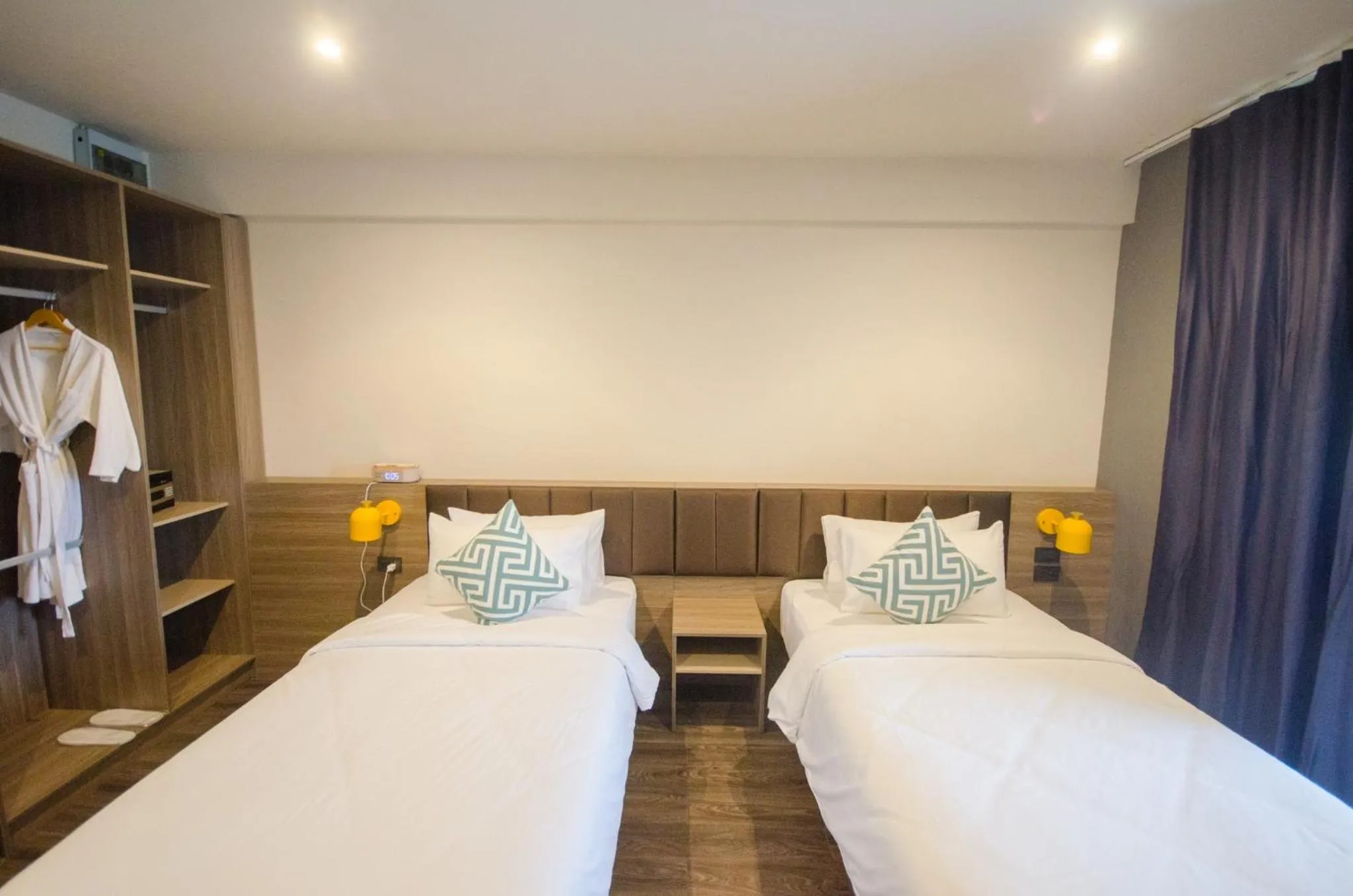 Bed in SureStay by Best Western Iconic Ari-Jatujak