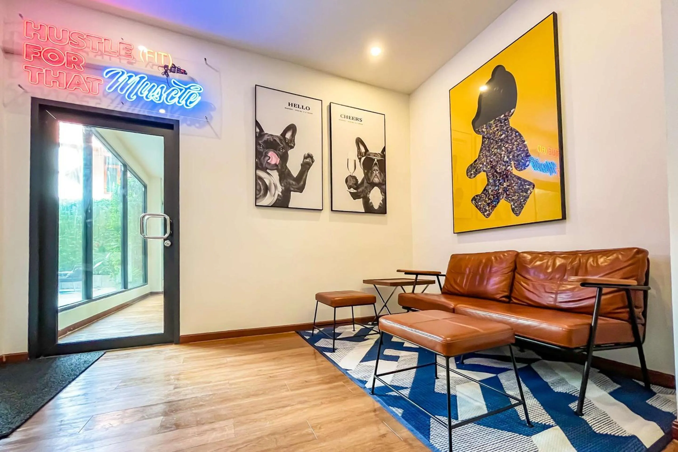 Lobby or reception in SureStay by Best Western Iconic Ari-Jatujak