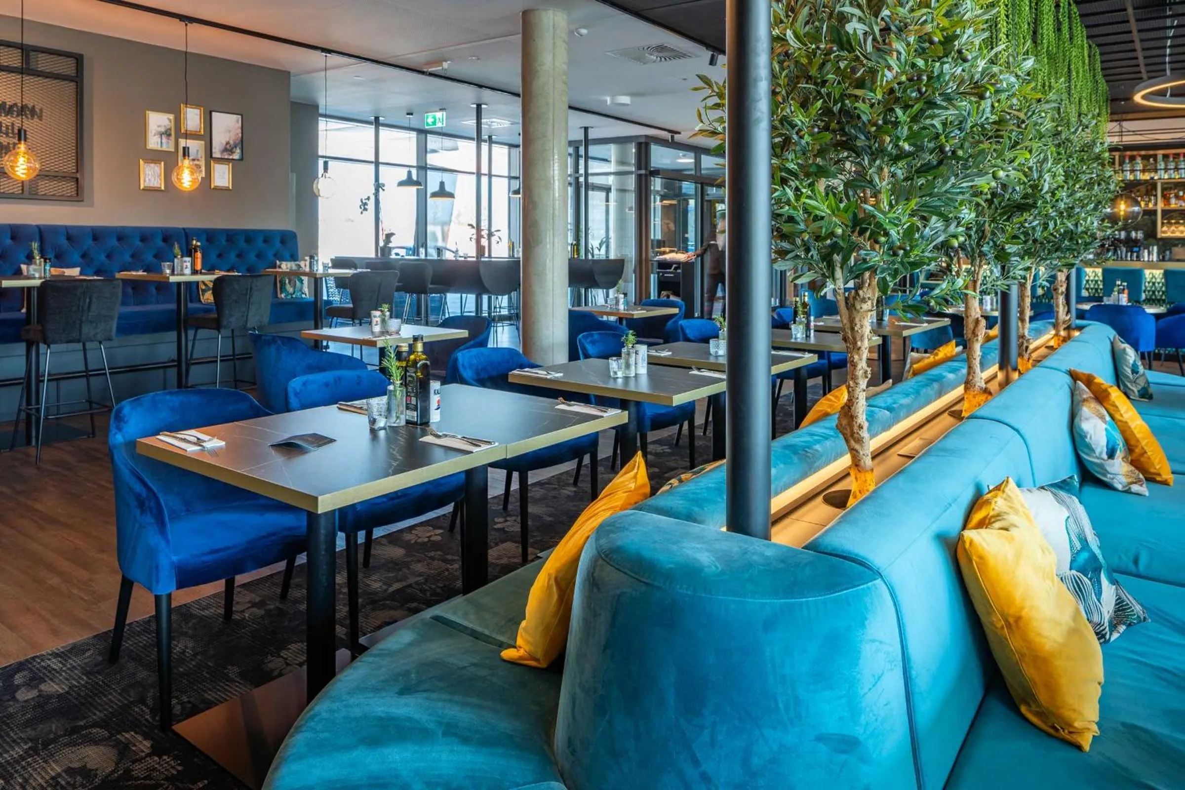 Restaurant/places to eat in Abasto Hotel Dachau