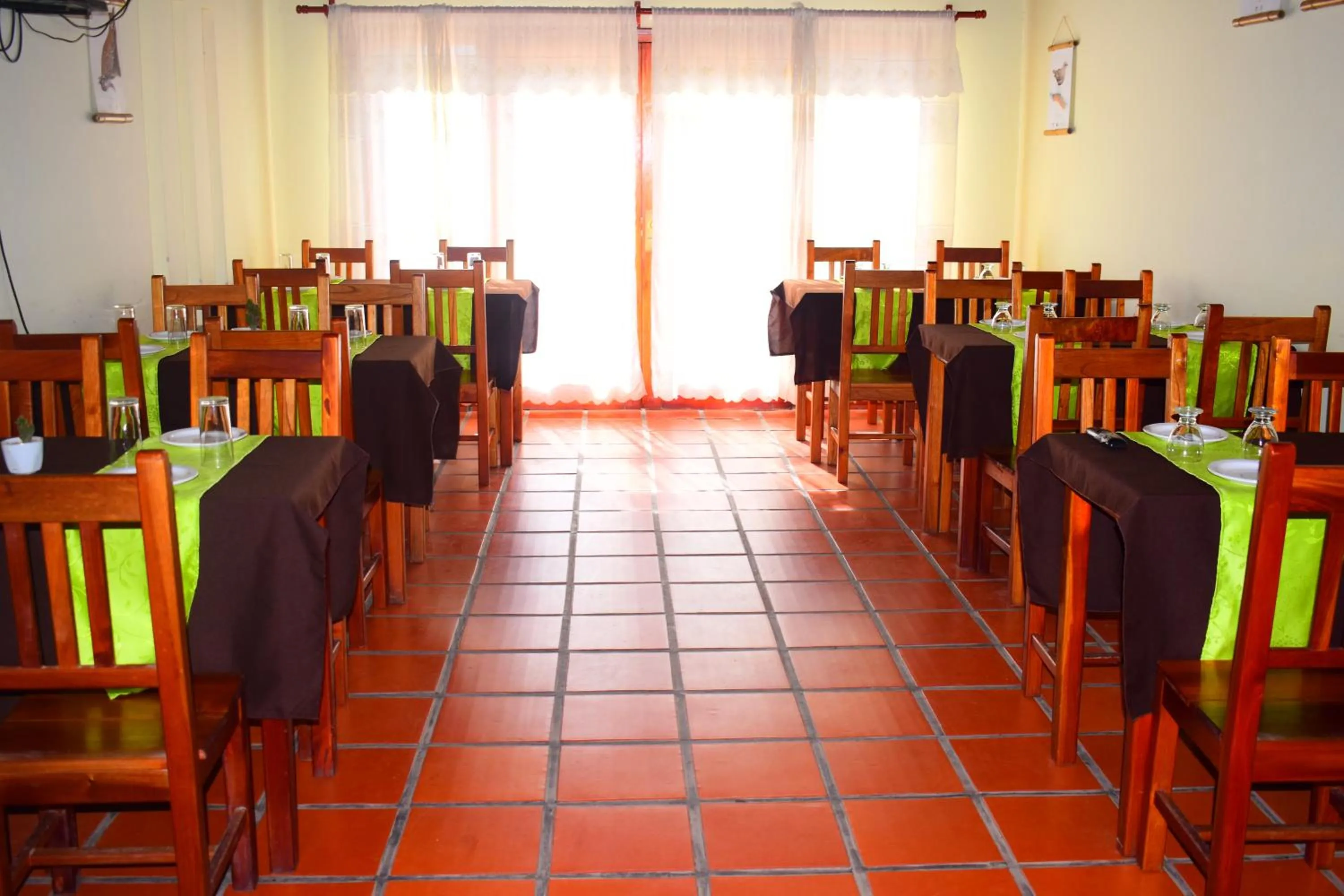 Restaurant/places to eat in Benitez Hostería