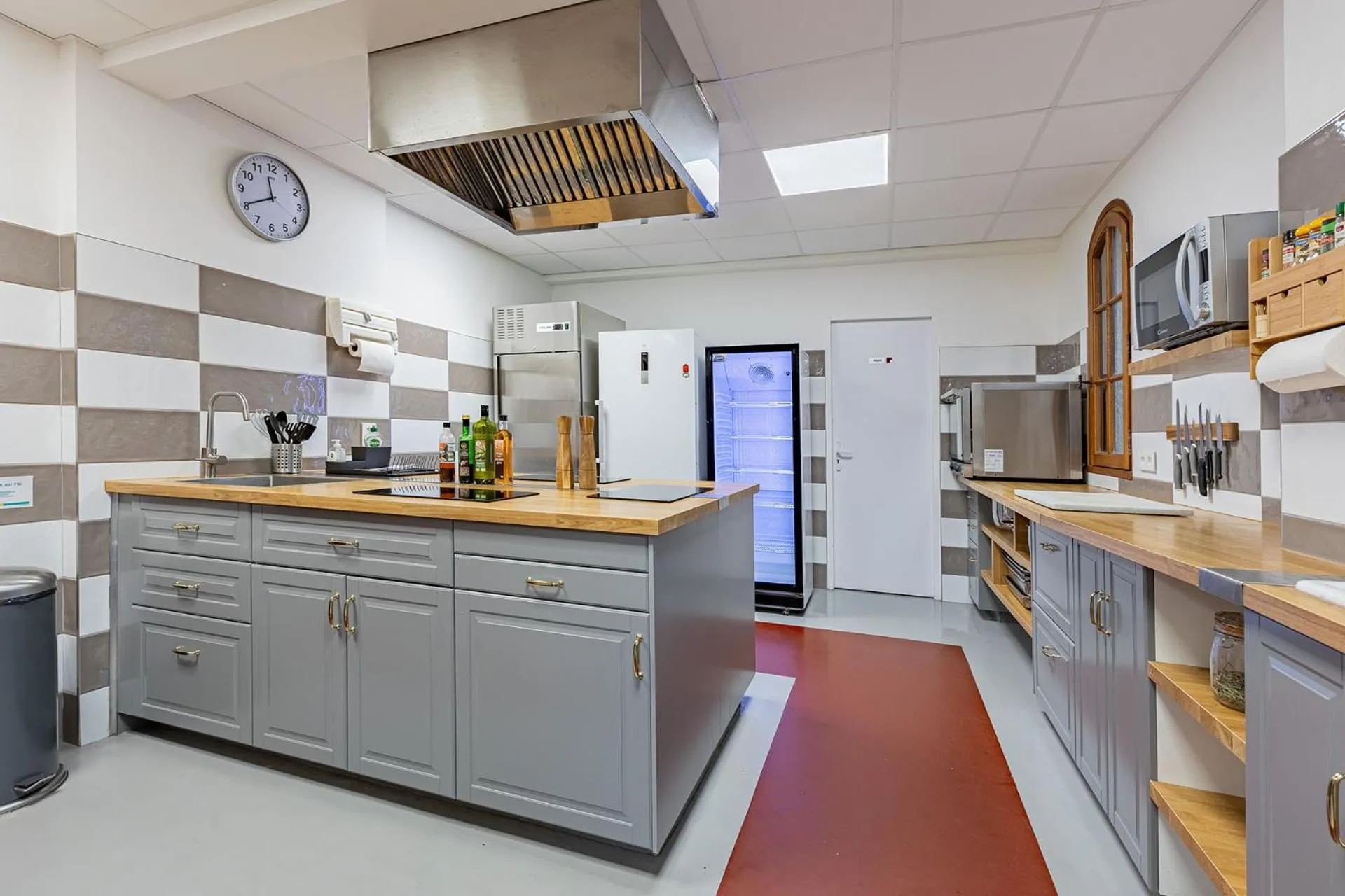 Kitchen or kitchenette in L'Interlude