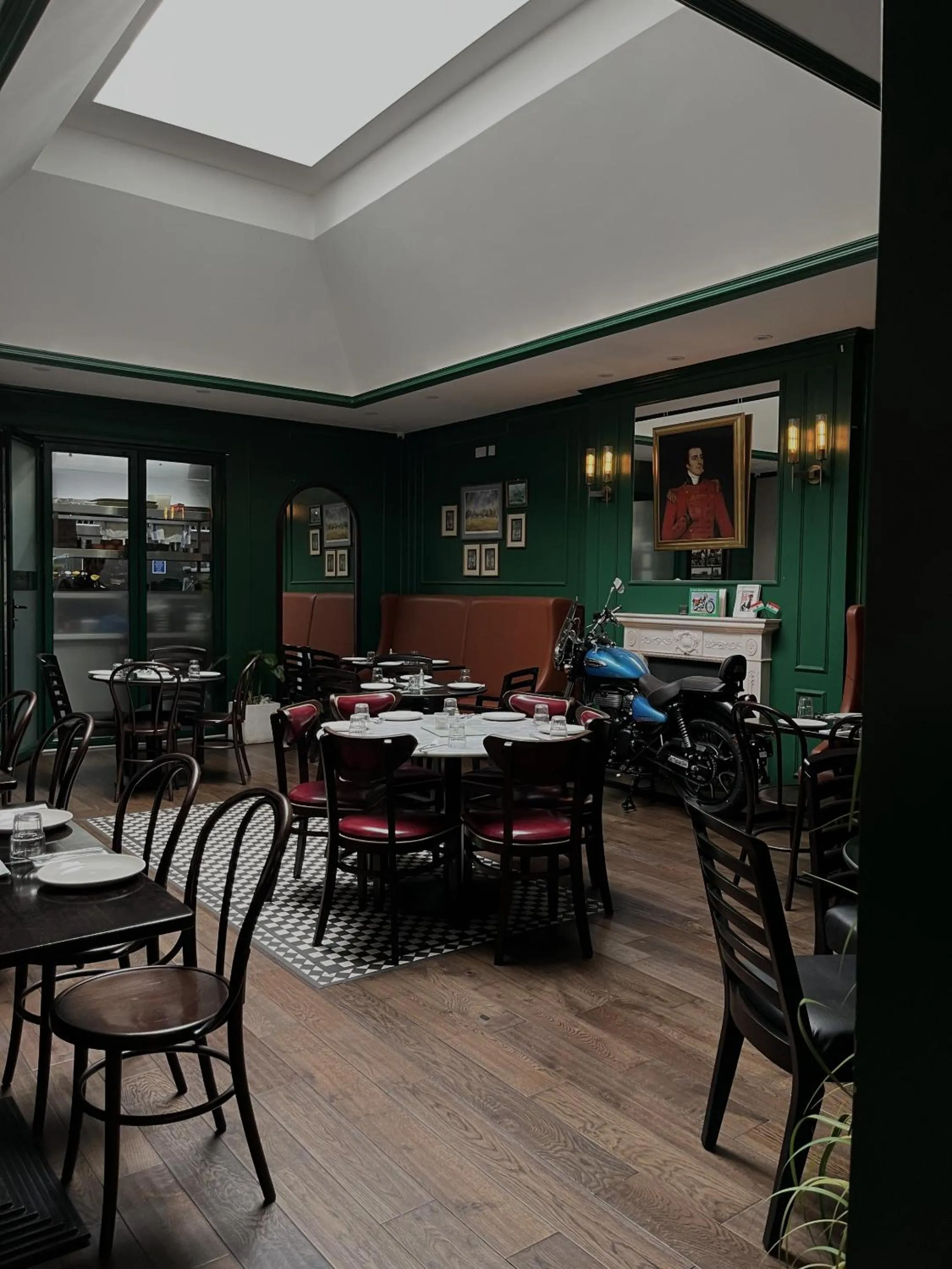 Lounge or bar in The Wellington Hotel Birmingham - Breakfast Included, Near O2 Academy & City Centre