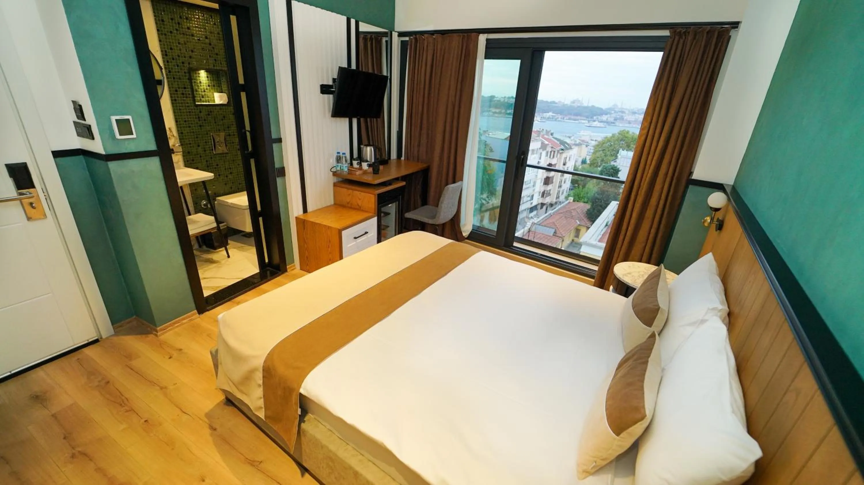 Bed in Fragments Hotel