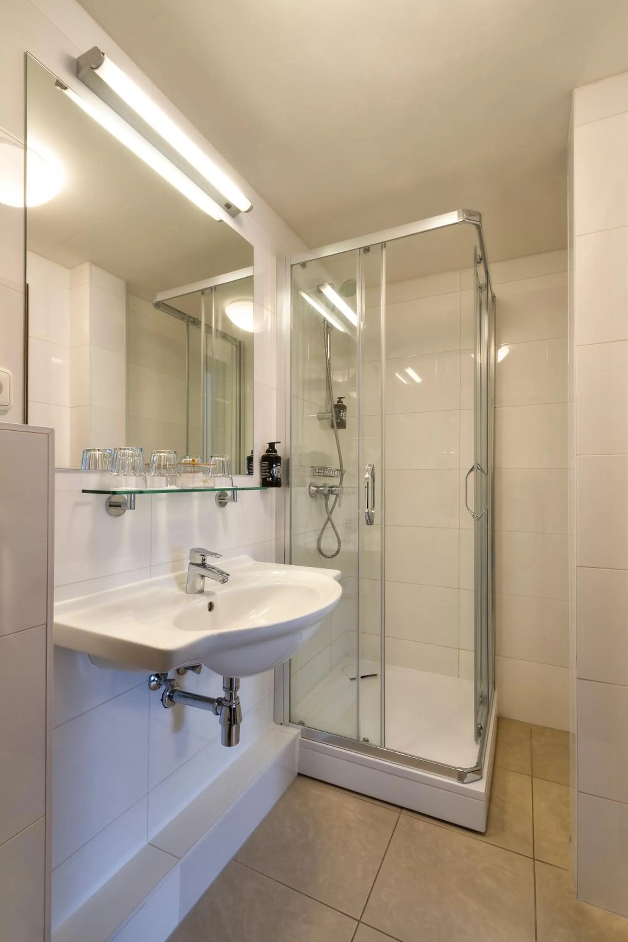 Bathroom in Hotel Páv