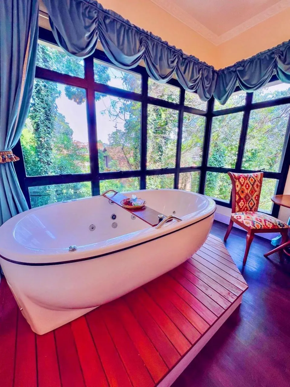 Hot Tub in Le Boutique Hotel Gramado - Exclusivo para Casais