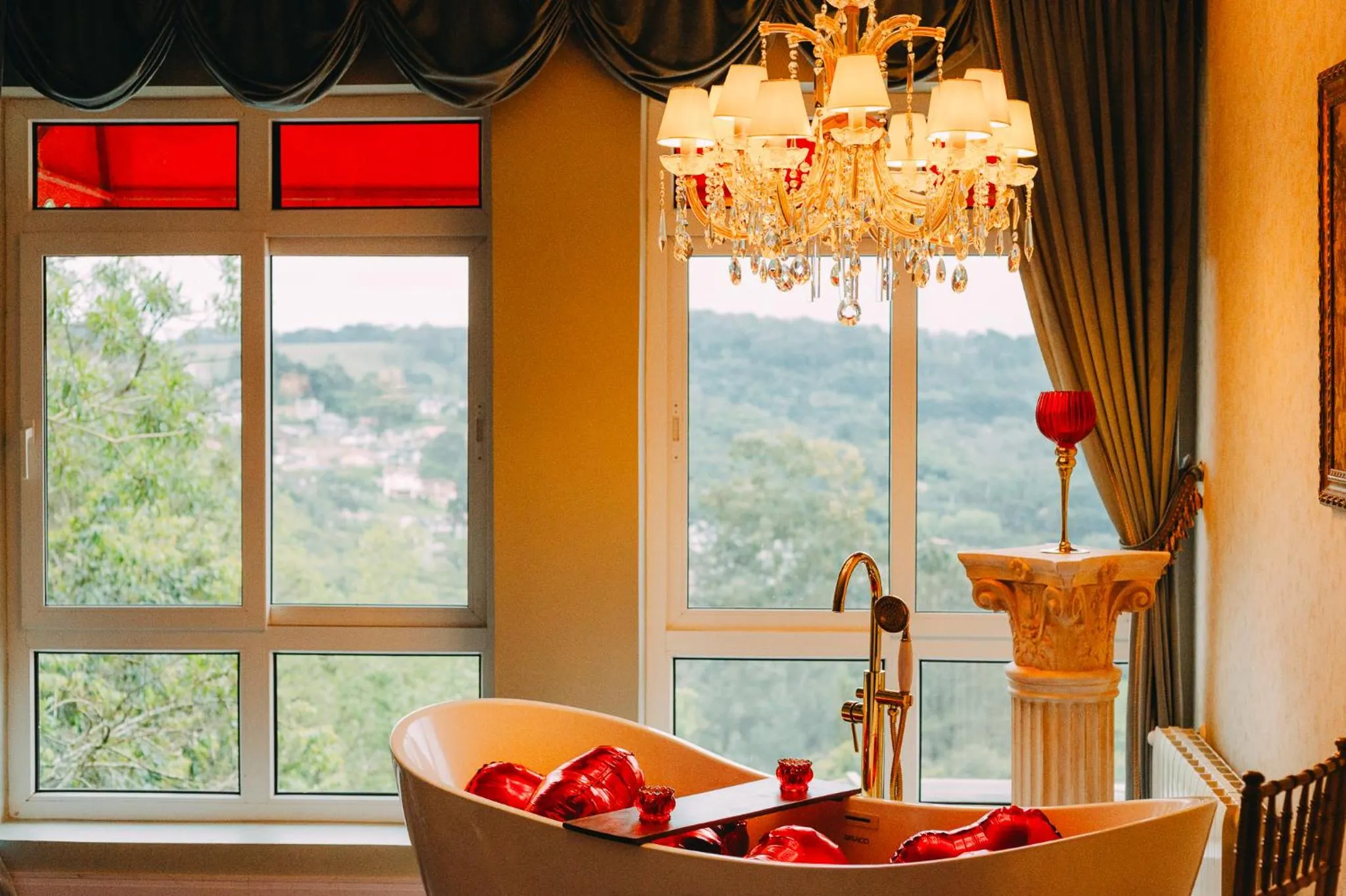 Natural landscape in Le Boutique Hotel Gramado - Exclusivo para Casais