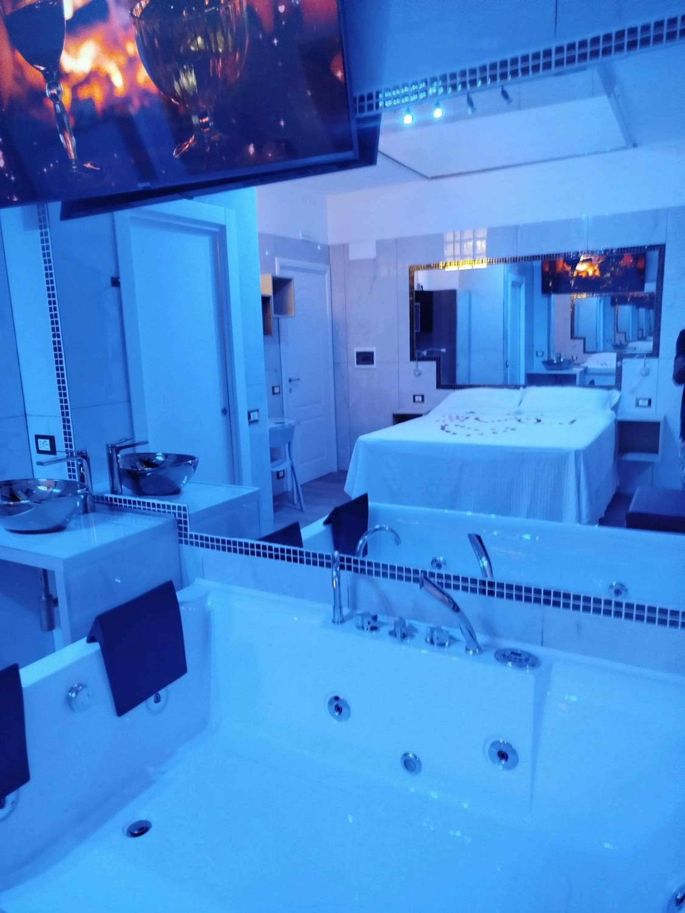 Bed in Confort Suites