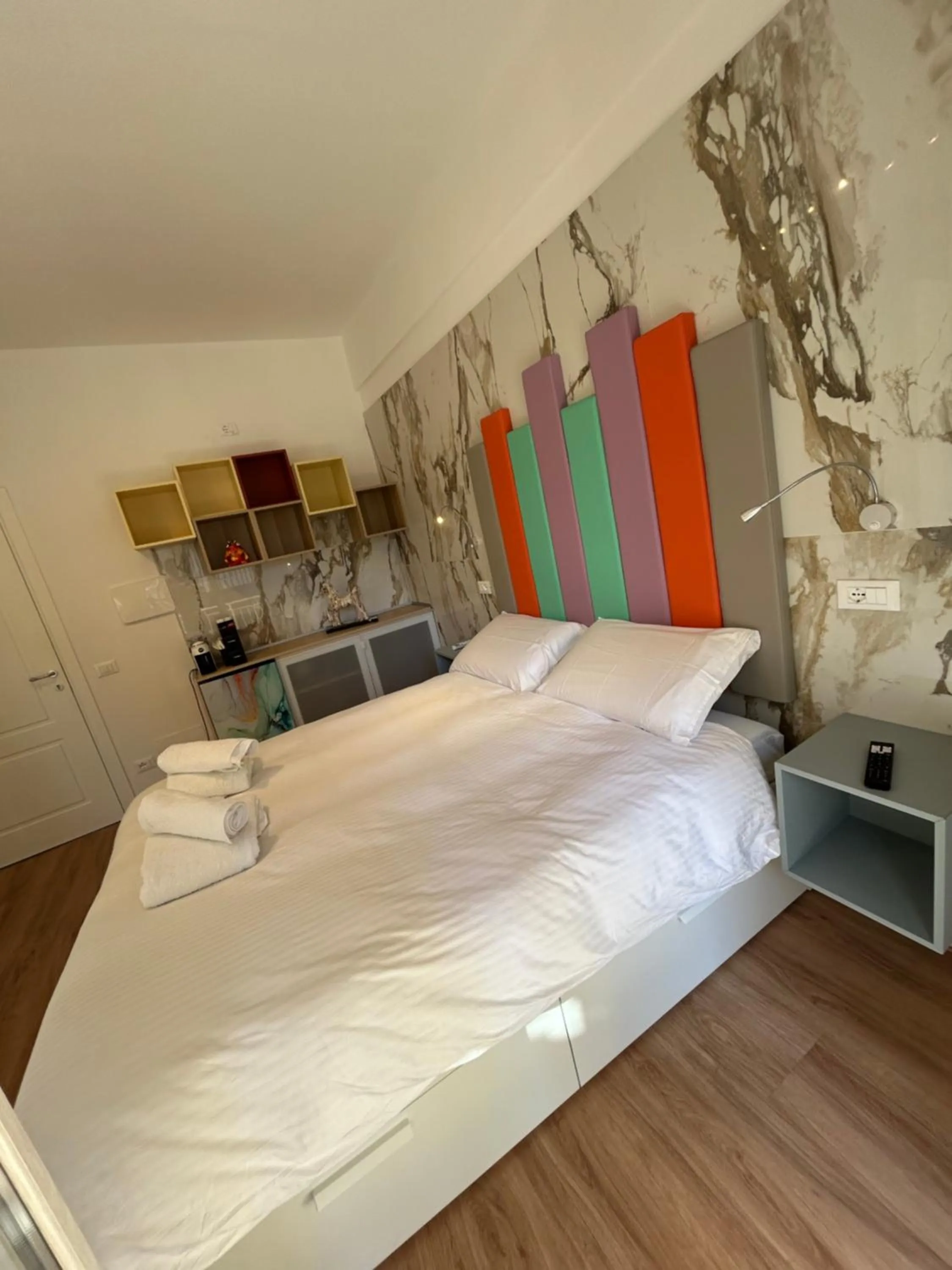 Bed in Confort Suites