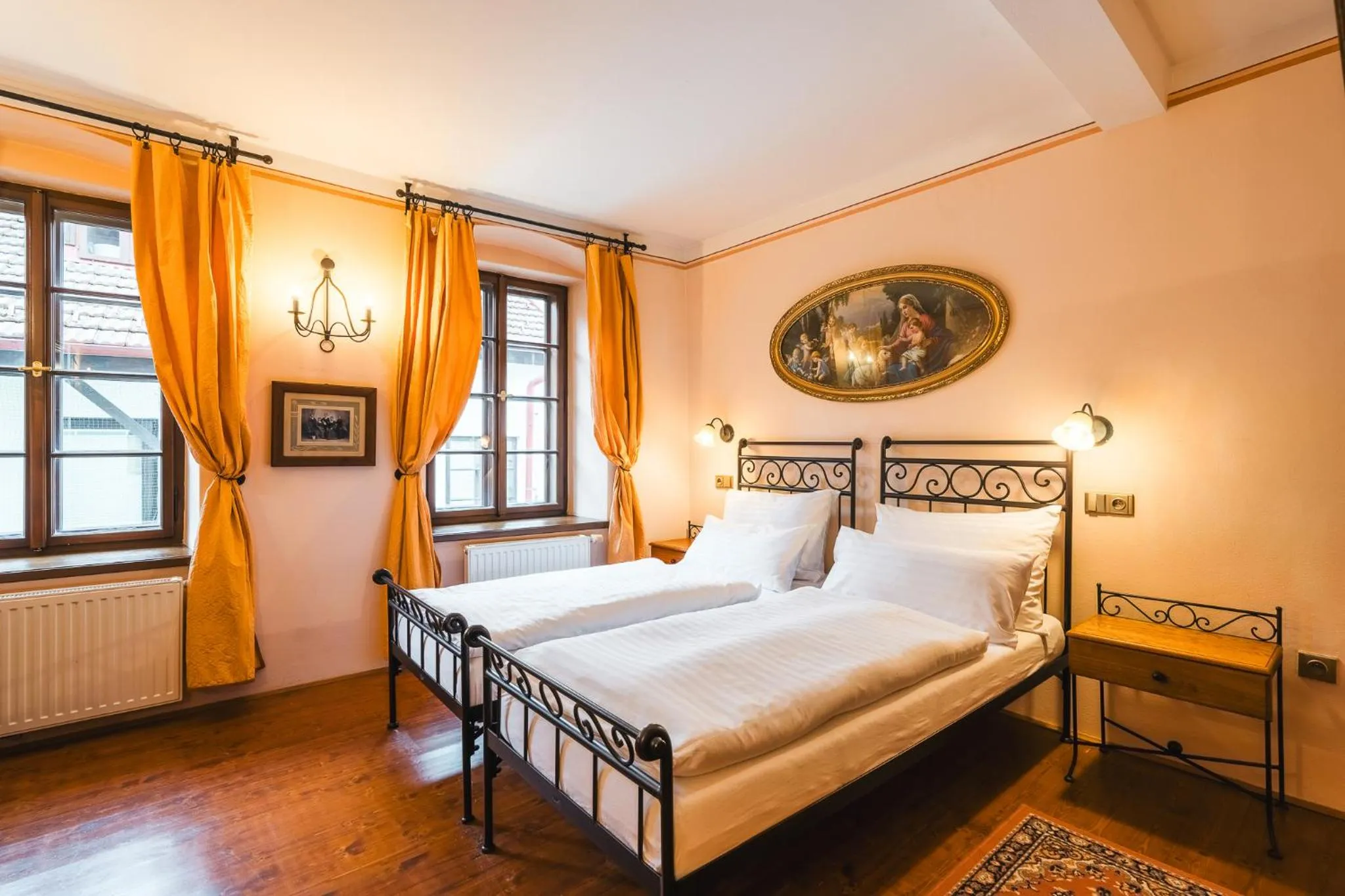 Bed in Hotel Leonardo