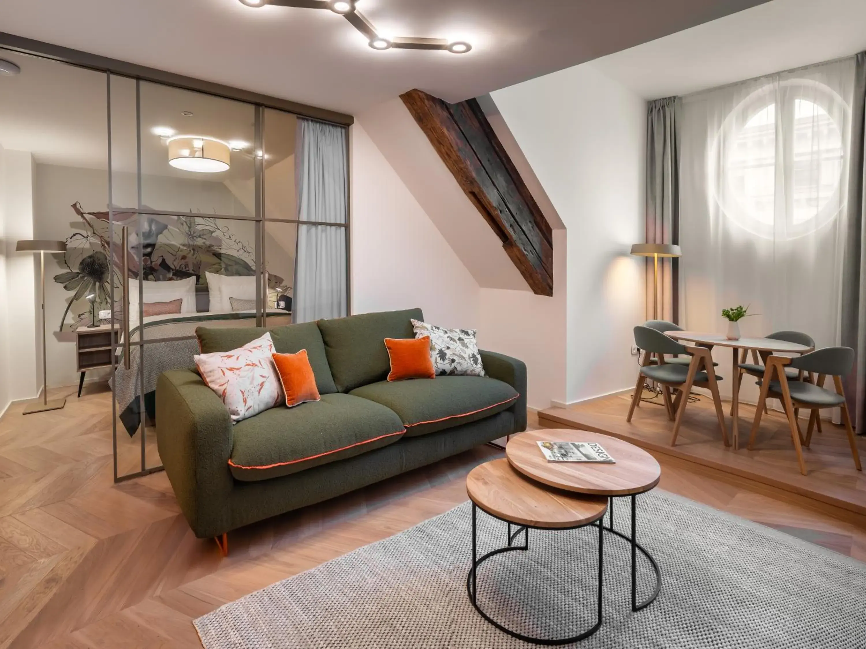 Intimate One-Bedroom Apartment in The Botanist by Adrez Intimate One-Bedroom Apartment in The Botanist by Adrez