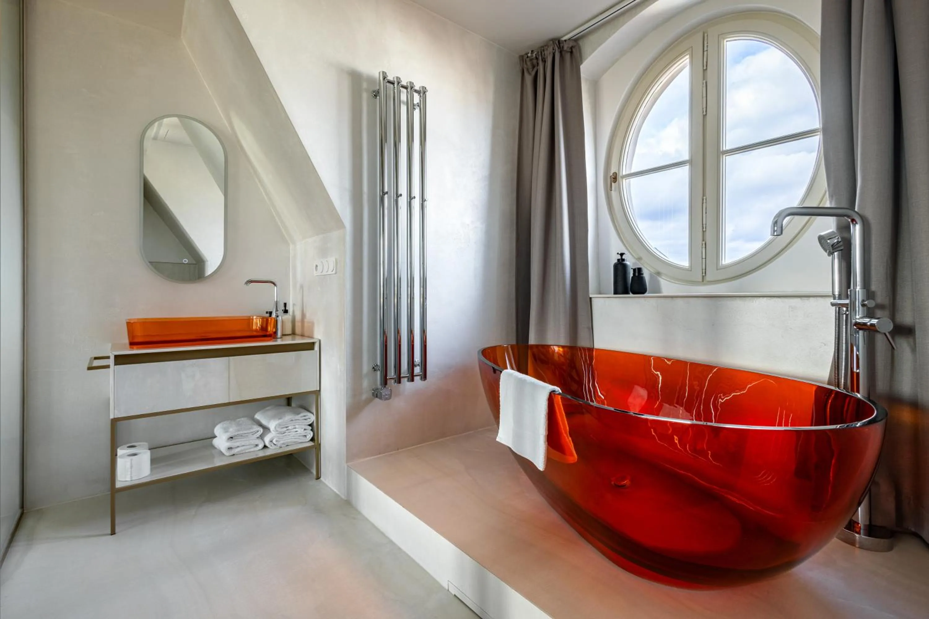 Bathroom in The Botanist by Adrez