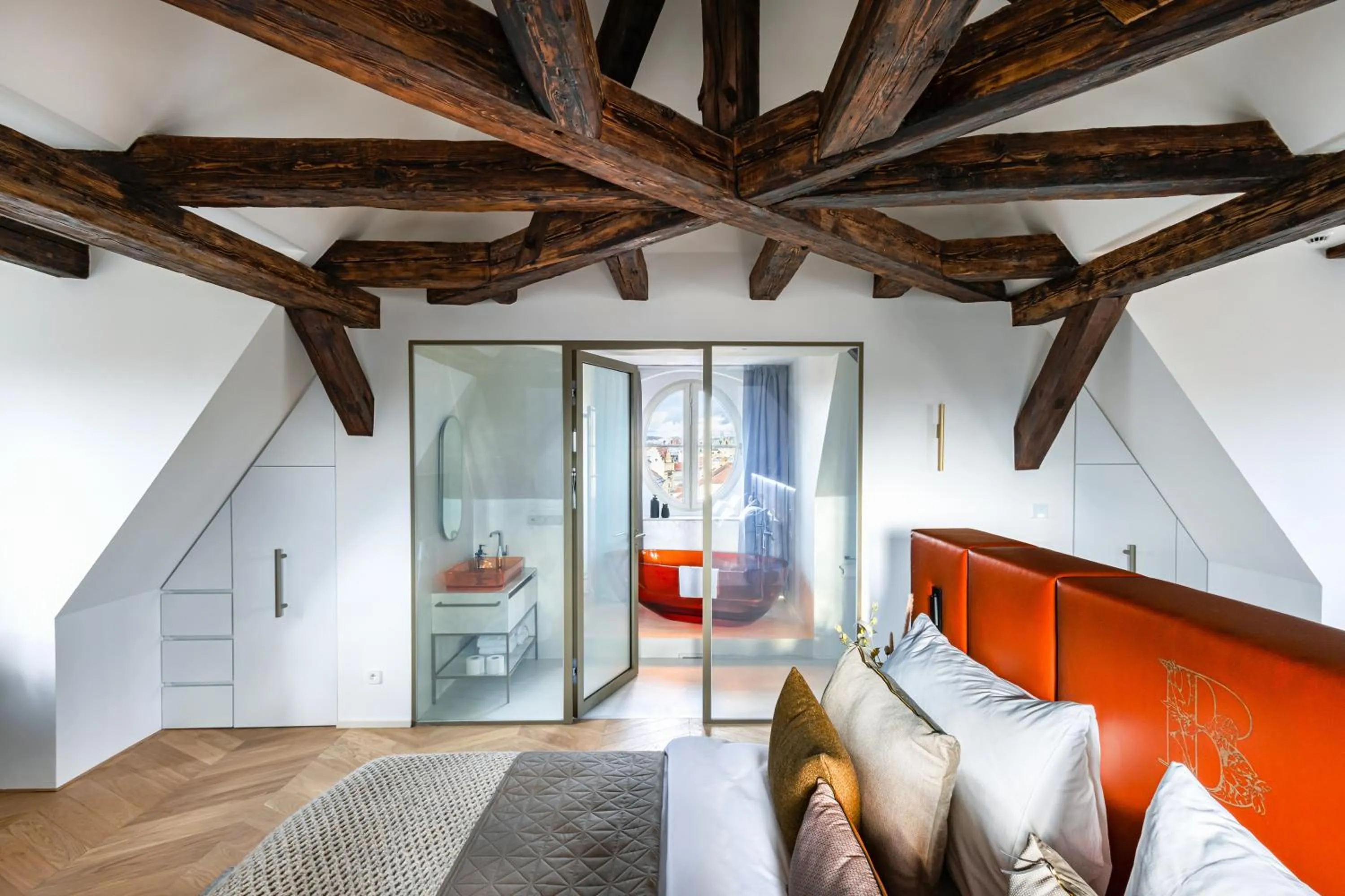 Bathroom in The Botanist by Adrez