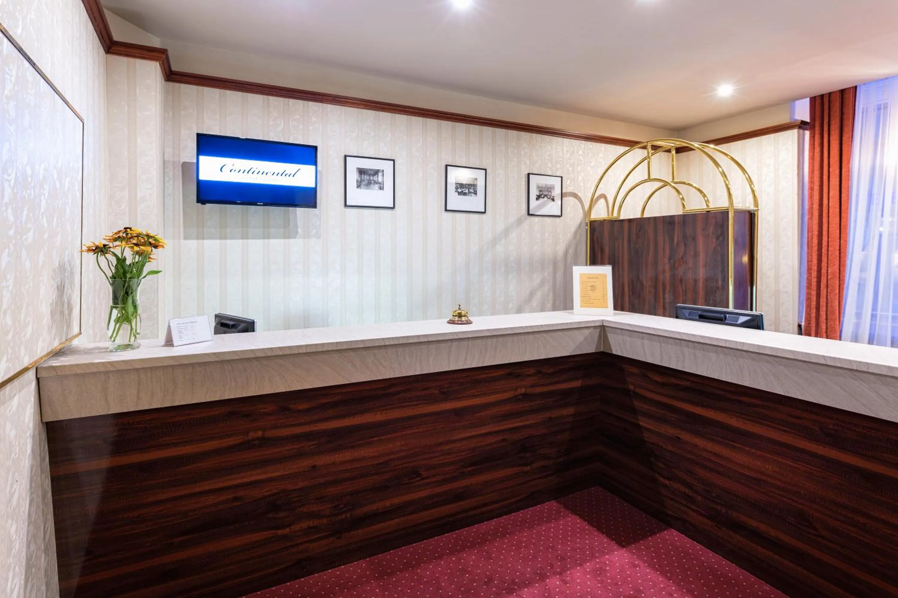 Lobby or reception in Hotel Continental