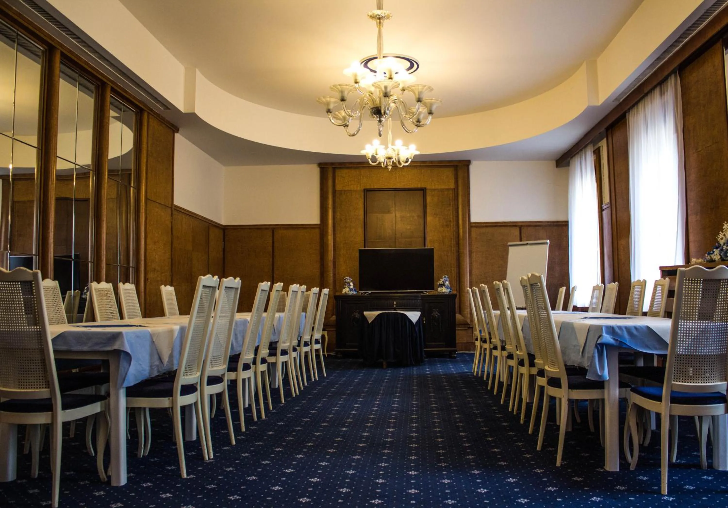 Banquet/Function facilities in Hotel Continental