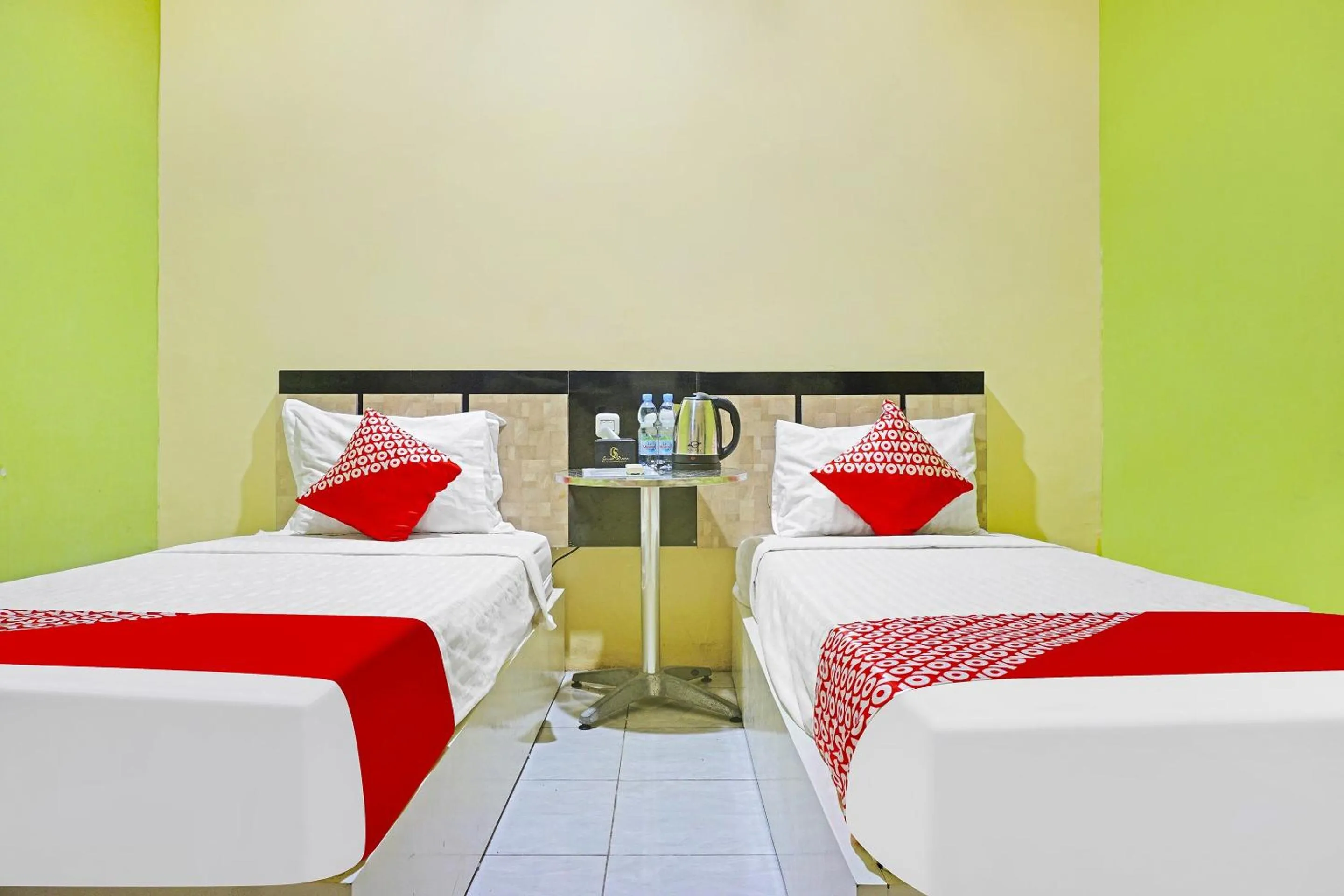 Bedroom, Bed in COLLECTION O 91331 Hotel Grand Saota Soppeng