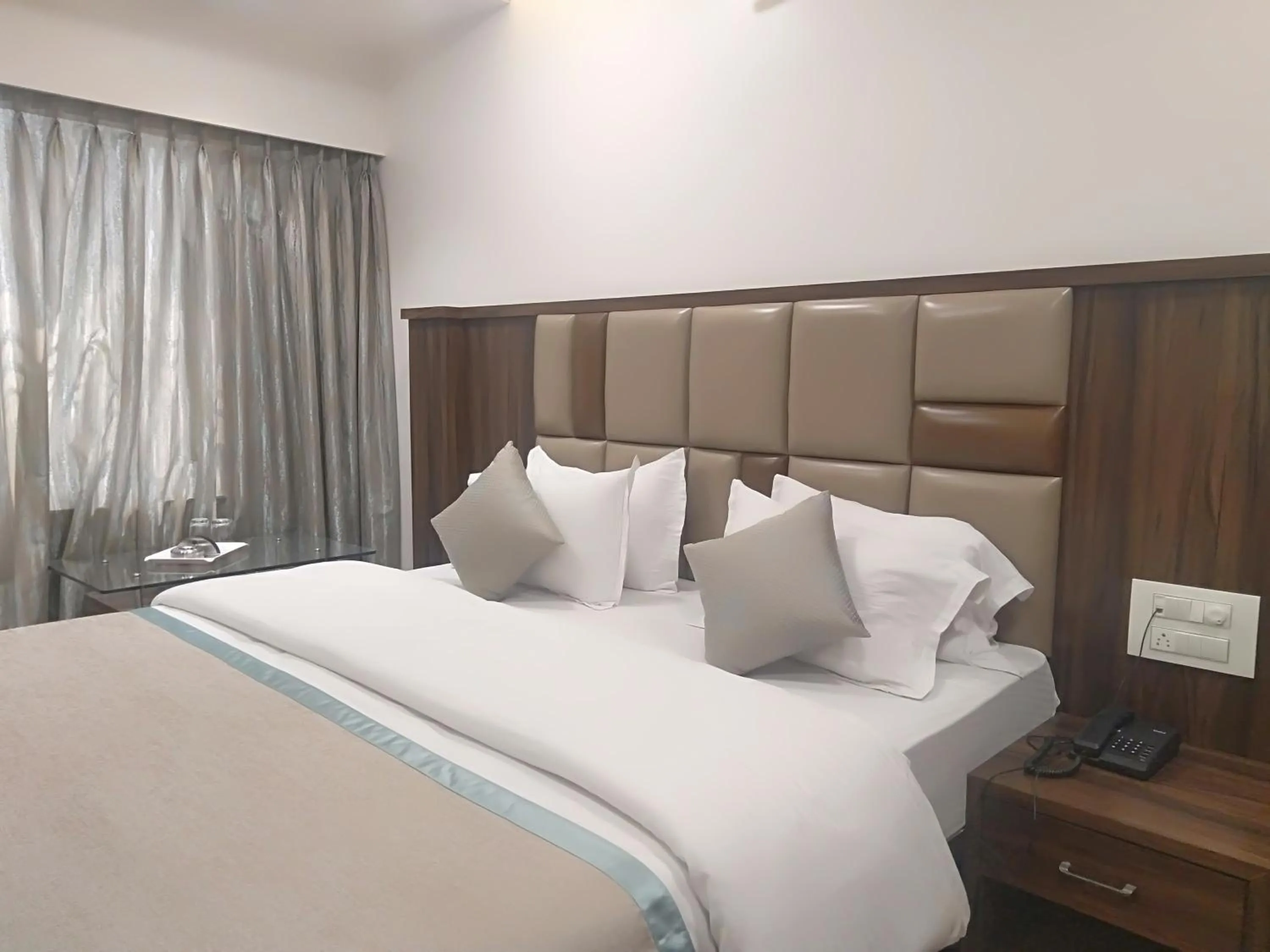 Bed in Hotel Shiv Sangram