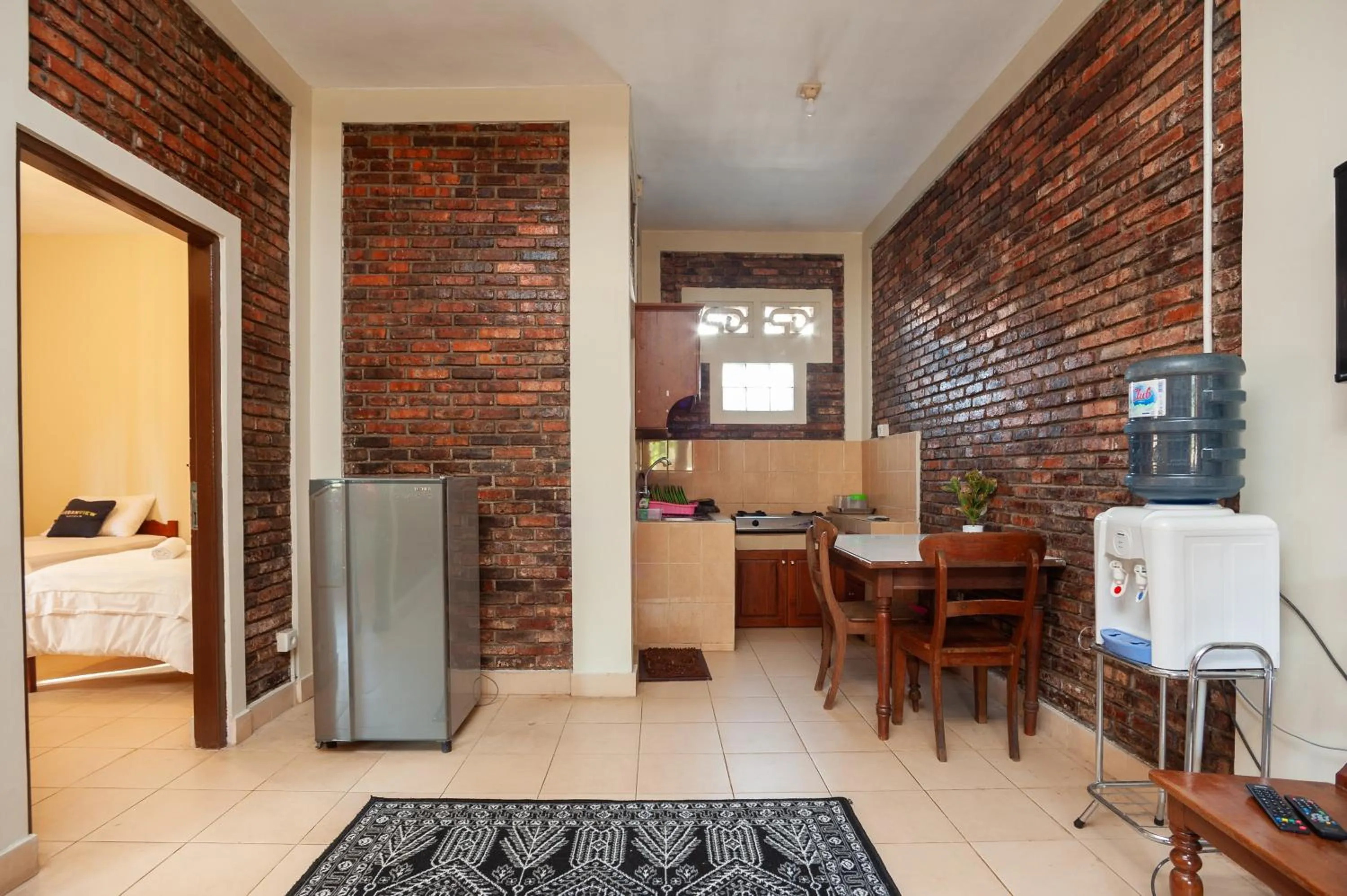 Property building in Urbanview Hotel Syariah Insani Cisarua Puncak