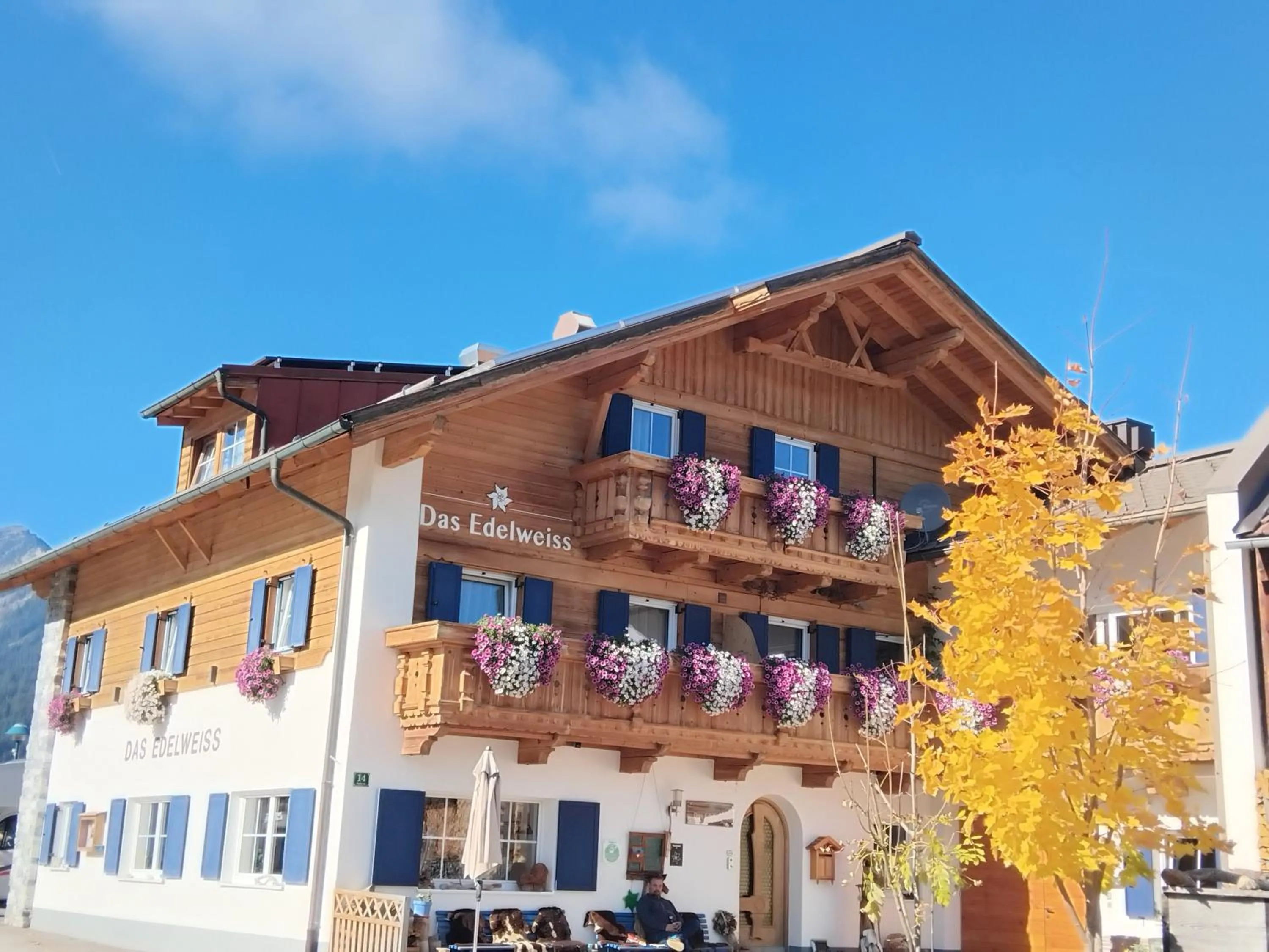 Property building in Das Edelweiss