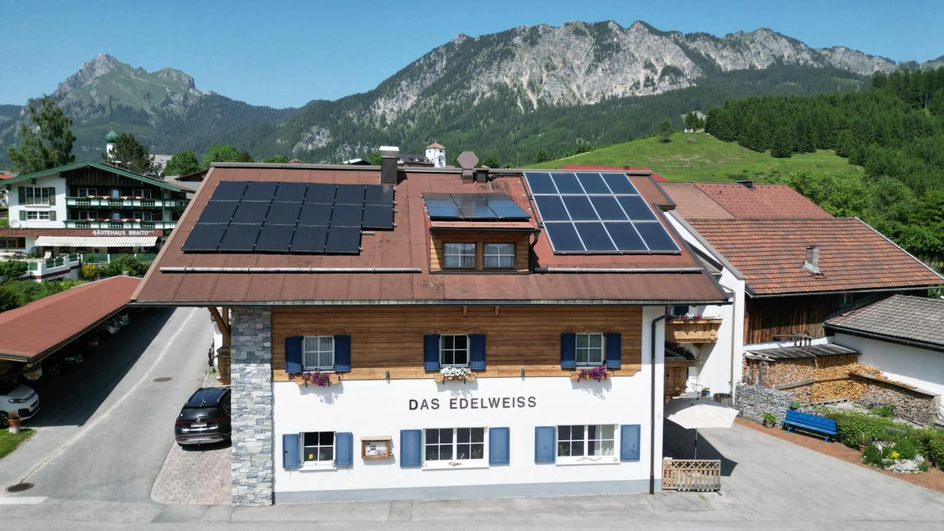 Property building in Das Edelweiss
