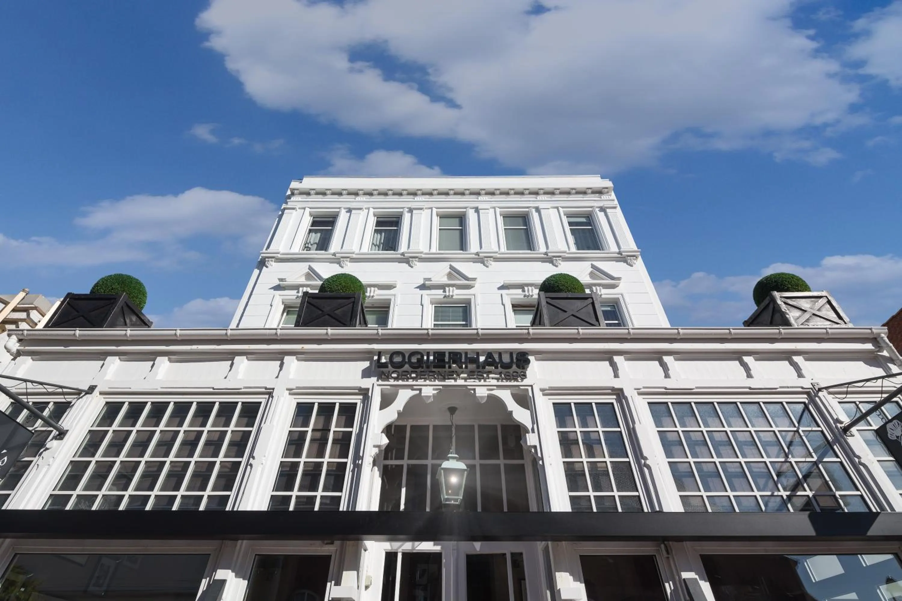 Facade/entrance in Logierhaus am Denkmal