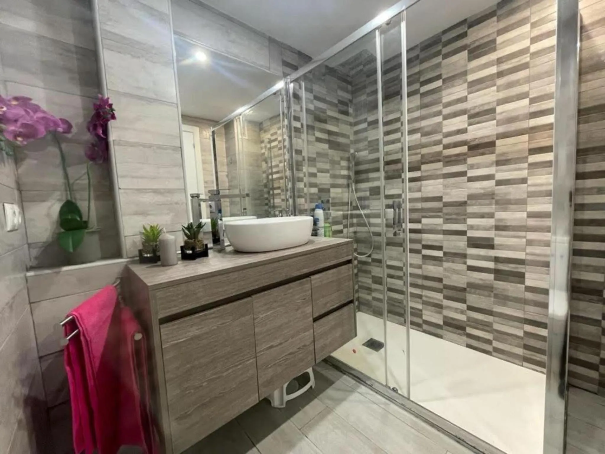 Bathroom in Hervas Centro Apartamento IDEAL FAMILIAS 6 adultos y 2 niños-