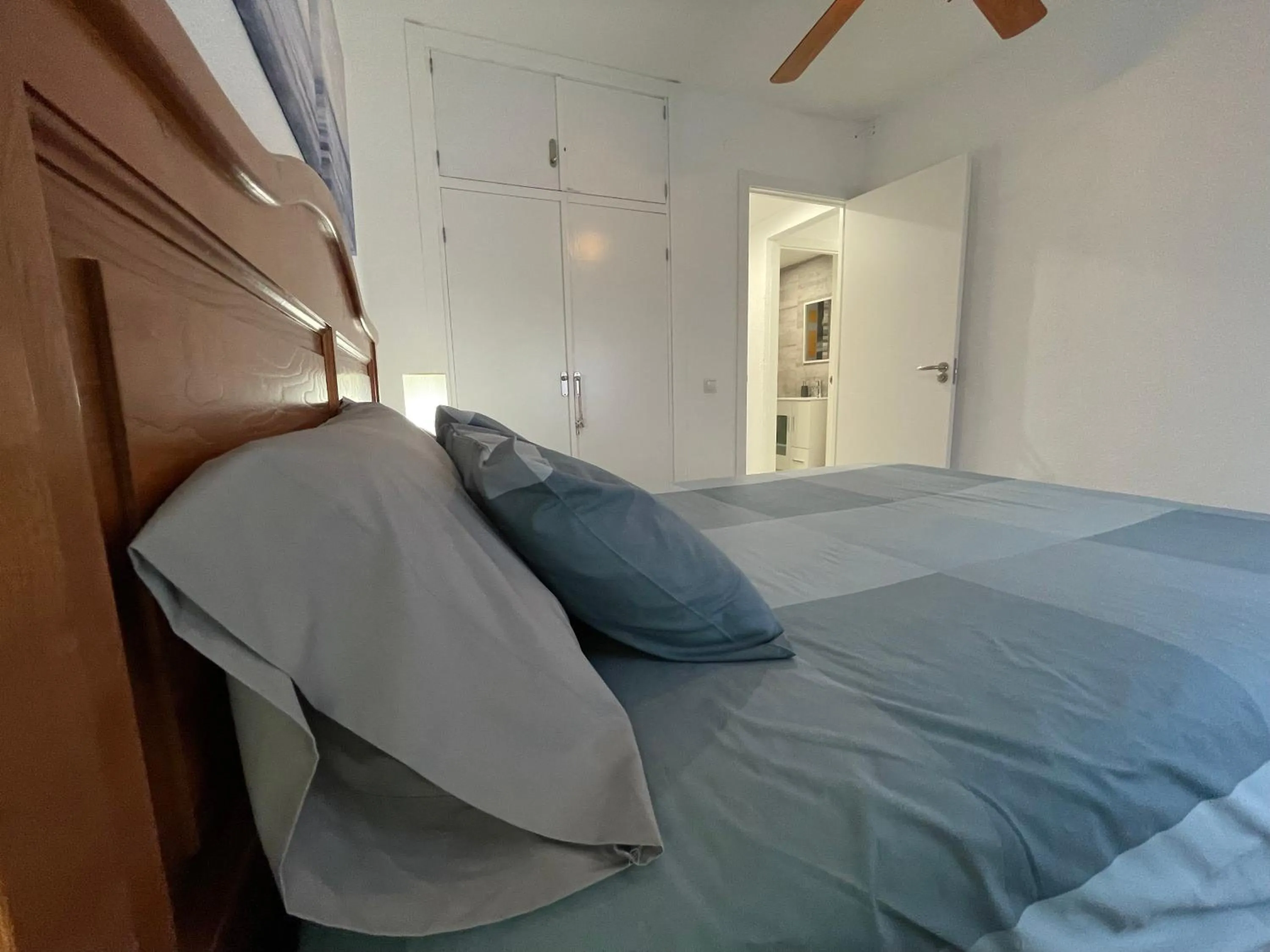 Bed in Hervas Centro Apartamento IDEAL FAMILIAS 6 adultos y 2 niños-