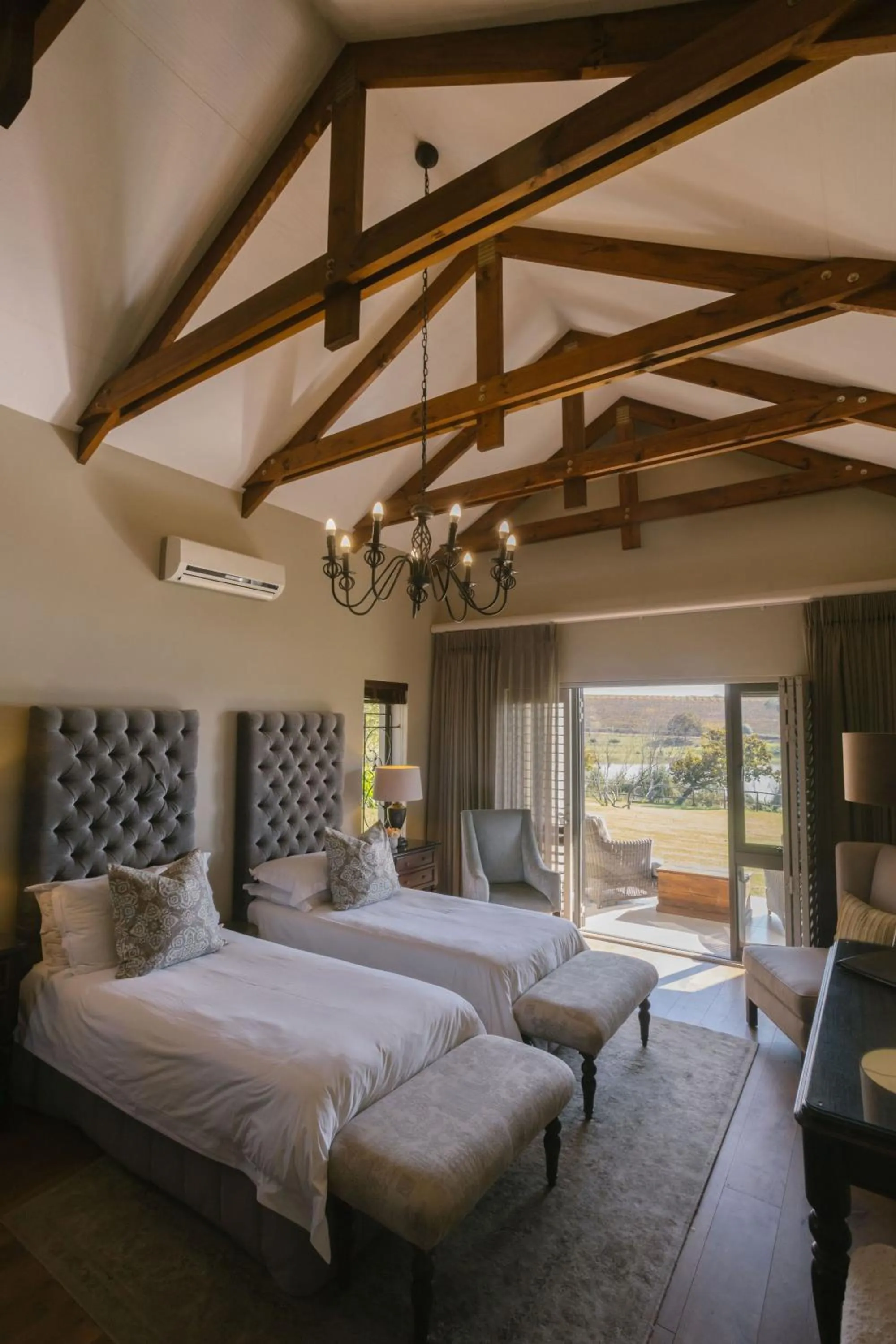 Photo of the whole room, Bed in Under Oaks Guesthouse