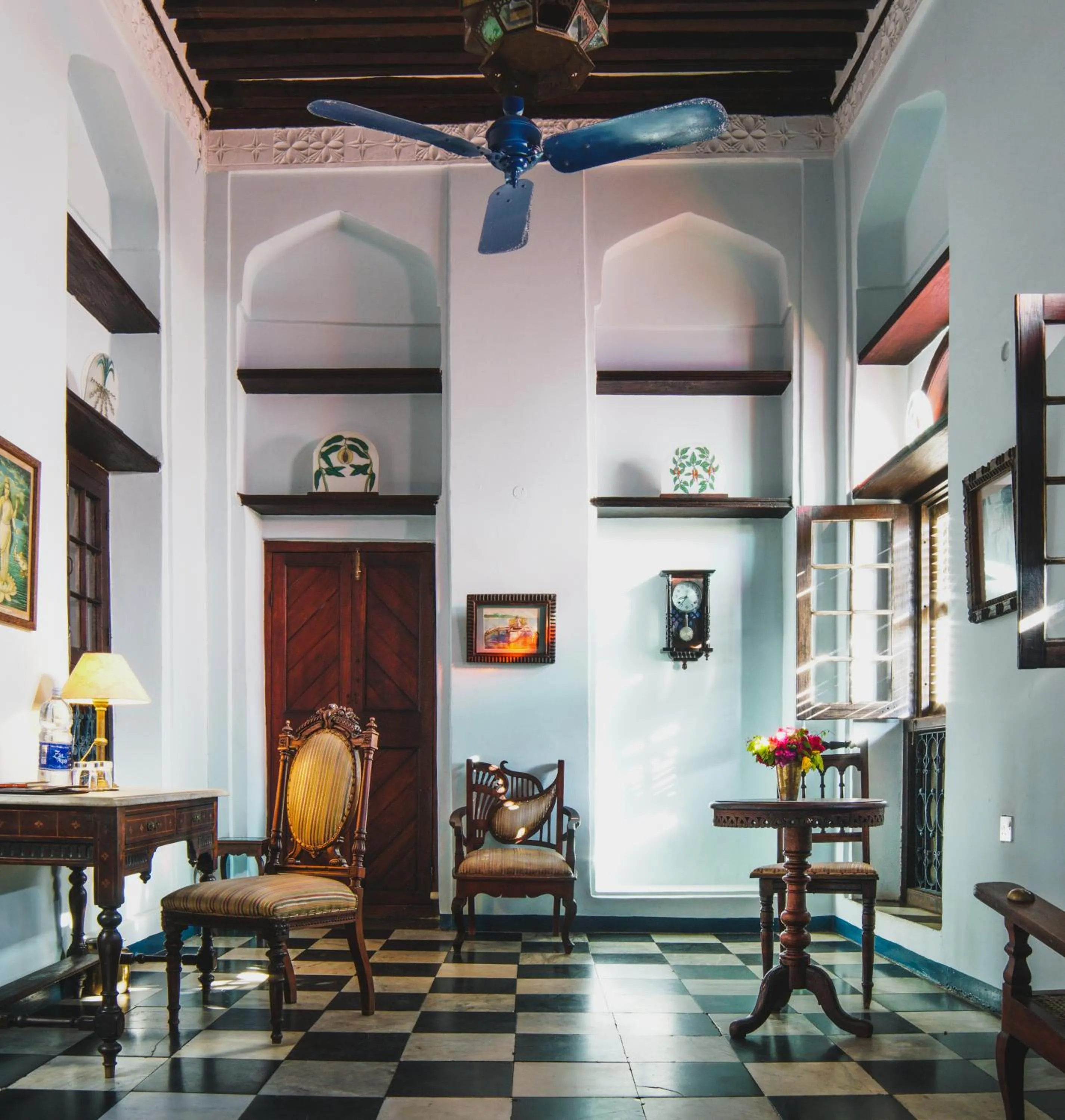 Seating area in Emerson on Hurumzi