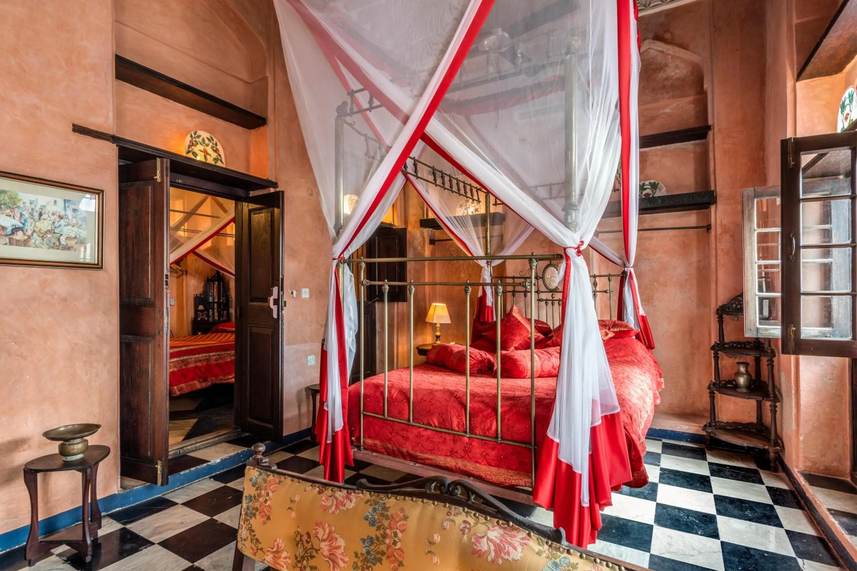 Bedroom, Bed in Emerson on Hurumzi