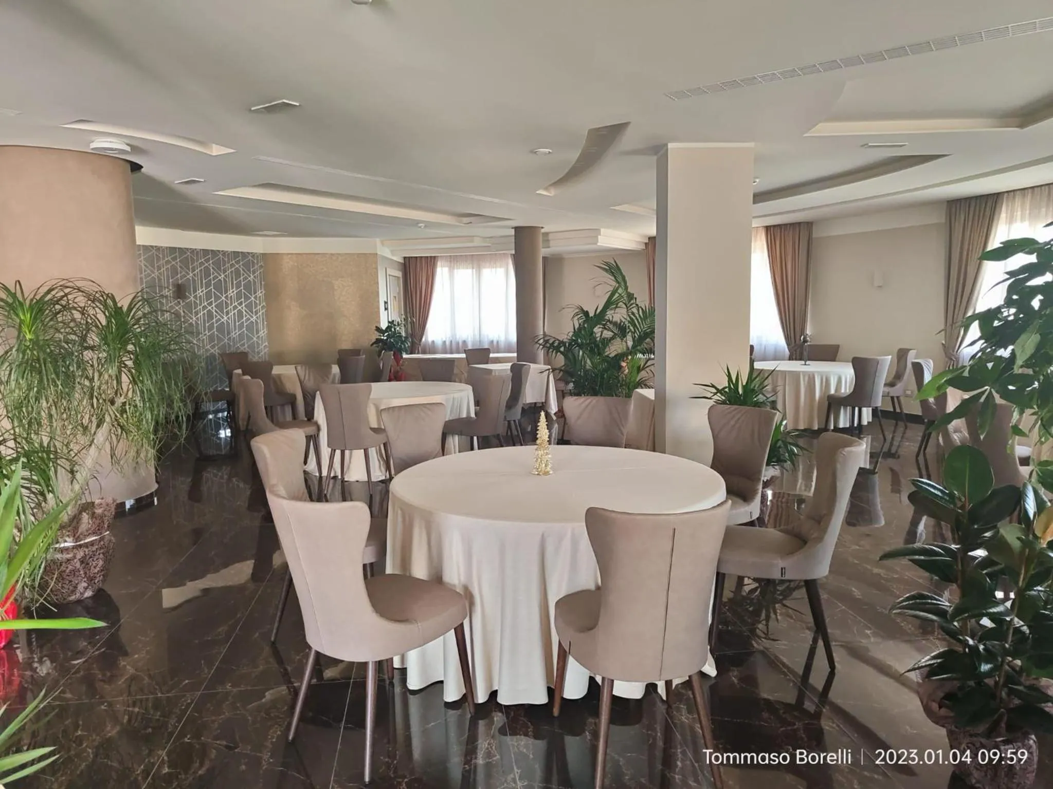 Restaurant/places to eat in PARK HOTEL LE DUNE DI GIOVINO